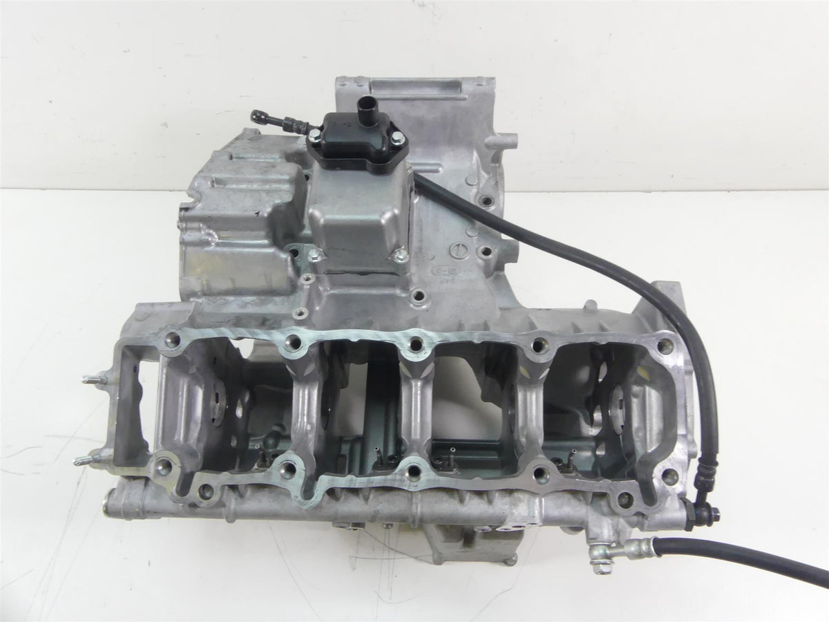 2020 Suzuki GSX1300 R Hayabusa Engine Motor Crank Case X704 Set 11302-24820 {{ shop.shopifyCountryName }} - Mototech271