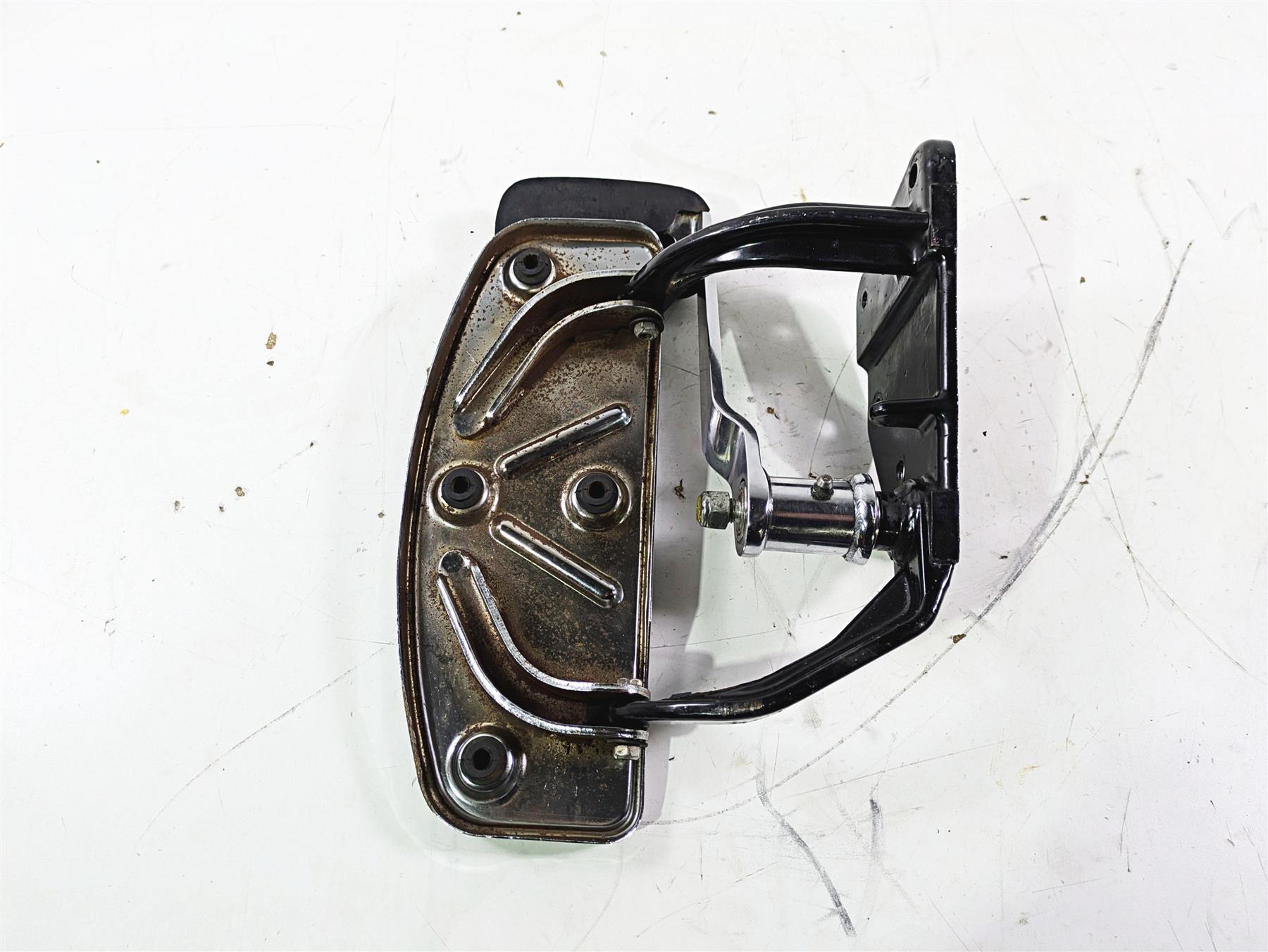 1992 Harley FLSTC Softail Heritage Right Floor Board Brake Pedal Set 42431-87 {{ shop.shopifyCountryName }} - Mototech271