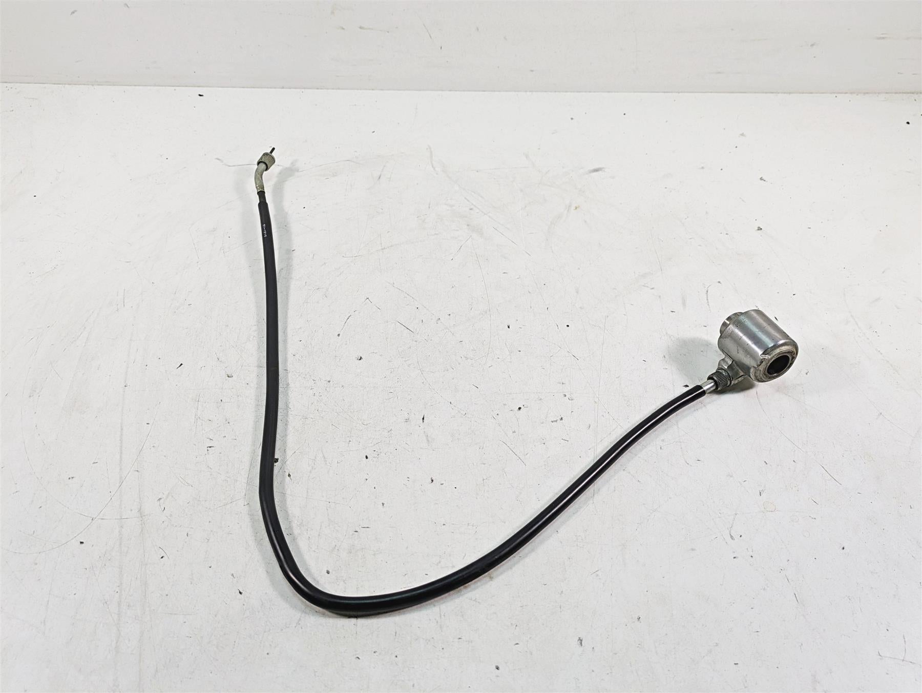 1997 Kawasaki VN1500 Vulcan Front Speedo Hub & Cable 41078-1099 {{ shop.shopifyCountryName }} - Mototech271