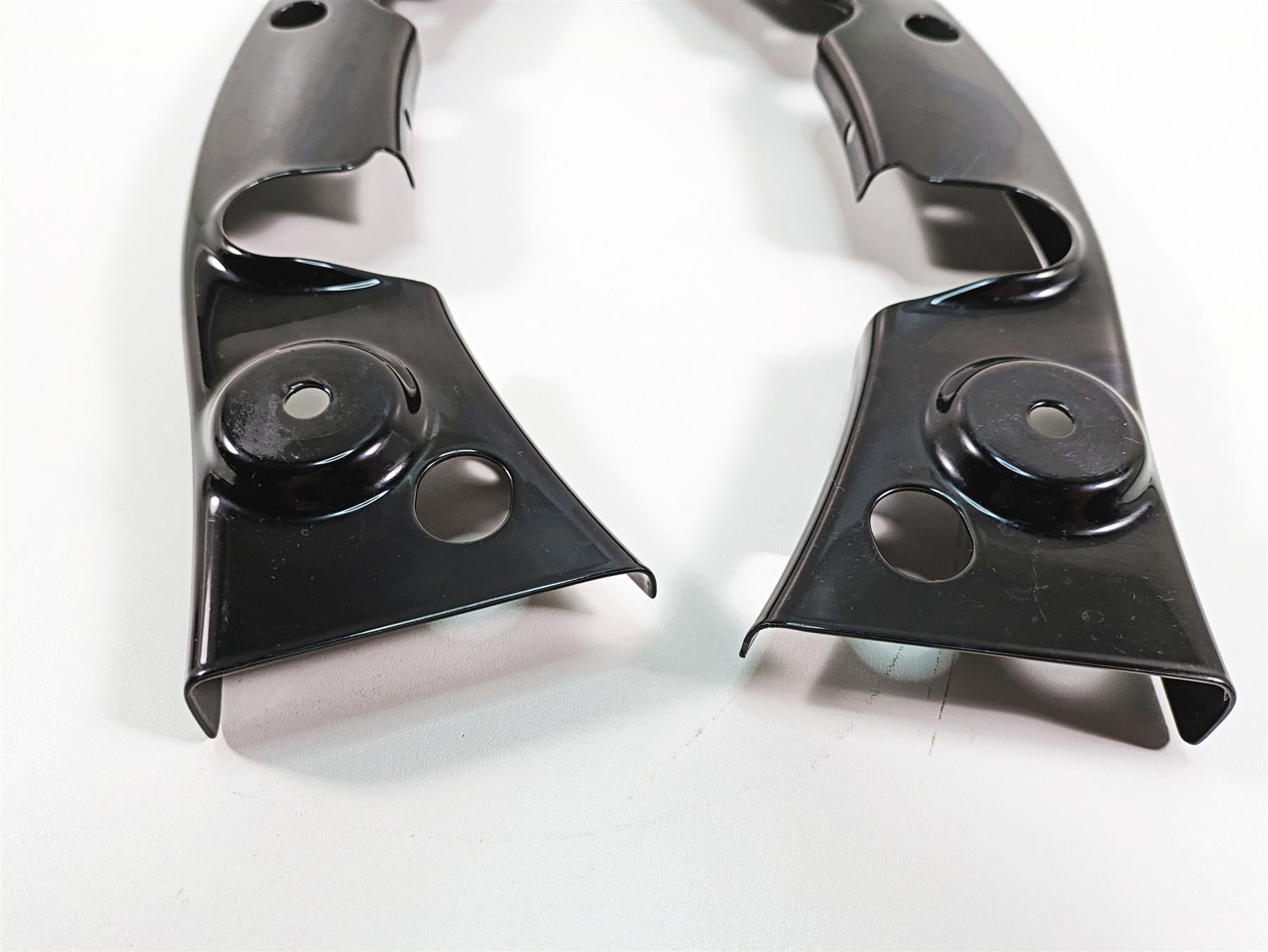 2013 Harley Touring FLHX Street Glide Left Right Frame Struts Covers 47502-09A {{ shop.shopifyCountryName }} - Mototech271