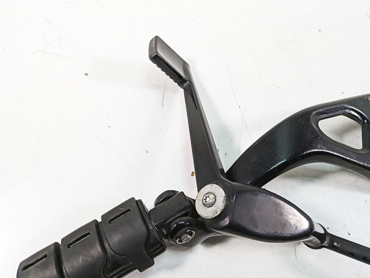 2020 Harley Softail FXBB Street Bob Right Foot Peg & Brake Pedal 50500601 {{ shop.shopifyCountryName }} - Mototech271