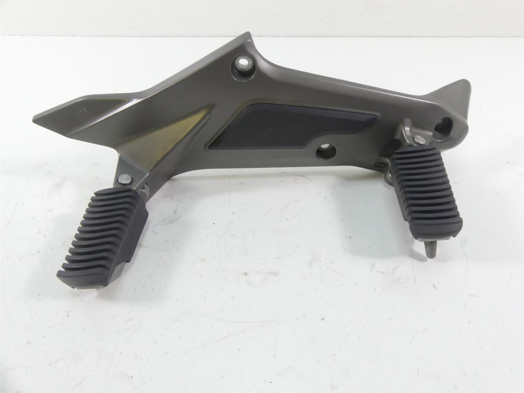 2015 BMW K1600GT K48 Right Rider Passenger Footpeg Foot Peg Rest Set 46717716014 | Mototech271
