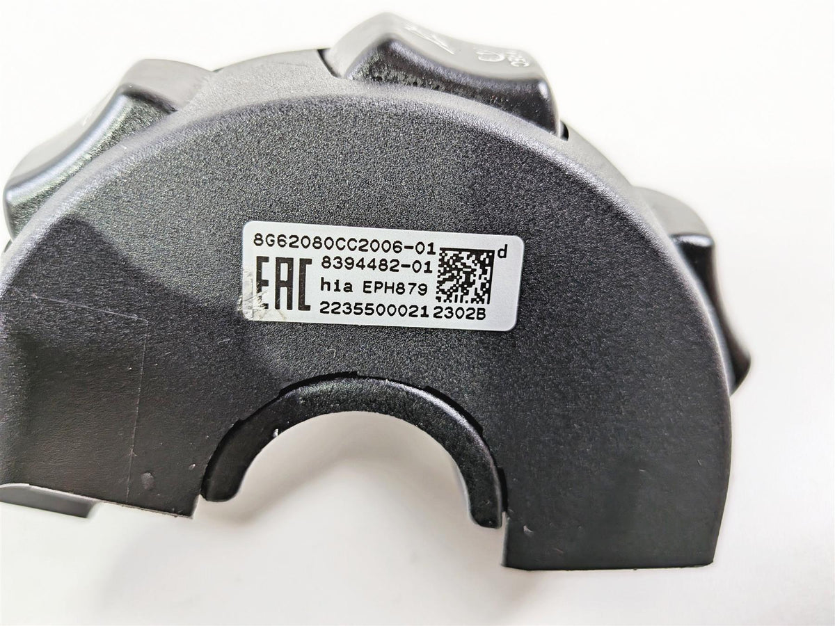 2023 BMW R1250RT RTP K52 Right Auxiliary Hand Control Switch 8394482 61318394482 {{ shop.shopifyCountryName }} - Mototech271