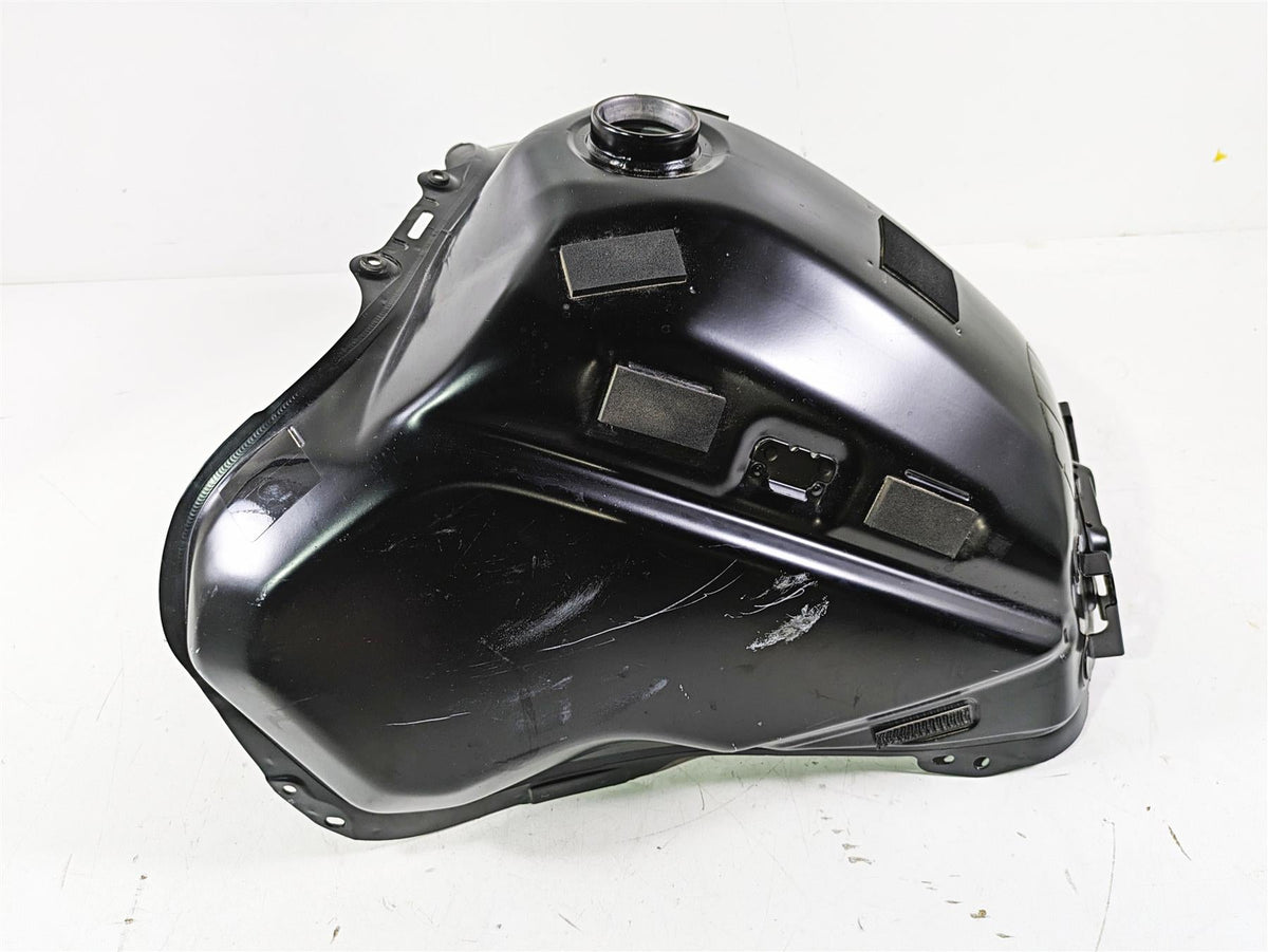 2021 Yamaha Tenere 700 XTZ7 Fuel Gas Petrol Tank BW3-24110-01-P1 BW3-24110-02-P1 {{ shop.shopifyCountryName }} - Mototech271