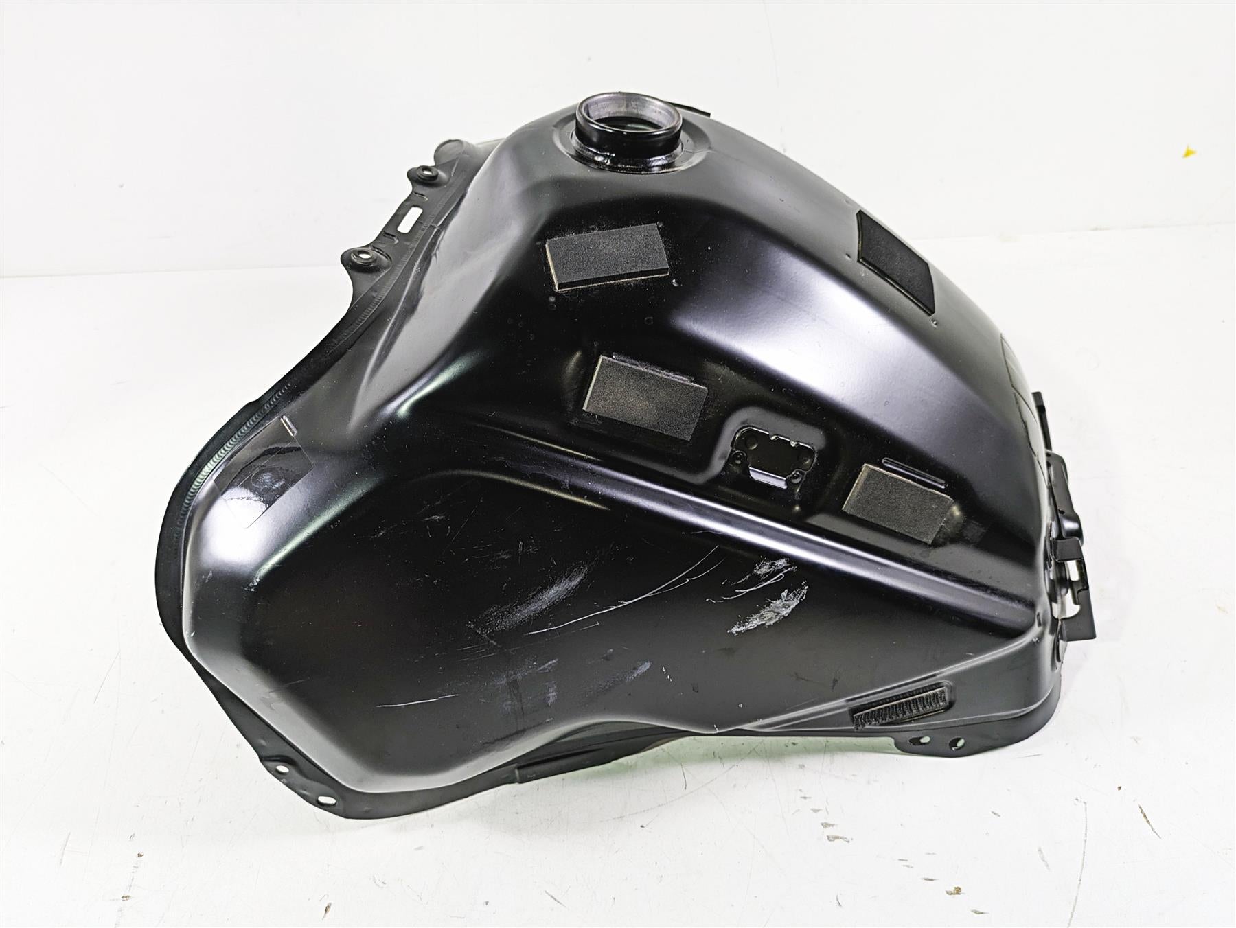 2021 Yamaha Tenere 700 XTZ7 Fuel Gas Petrol Tank BW3-24110-01-P1 BW3-24110-02-P1 {{ shop.shopifyCountryName }} - Mototech271