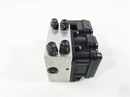 2011 Harley Touring FLHTCUSE CVO E-Glide Abs Brake Pump Module 40601-08A {{ shop.shopifyCountryName }} - Mototech271