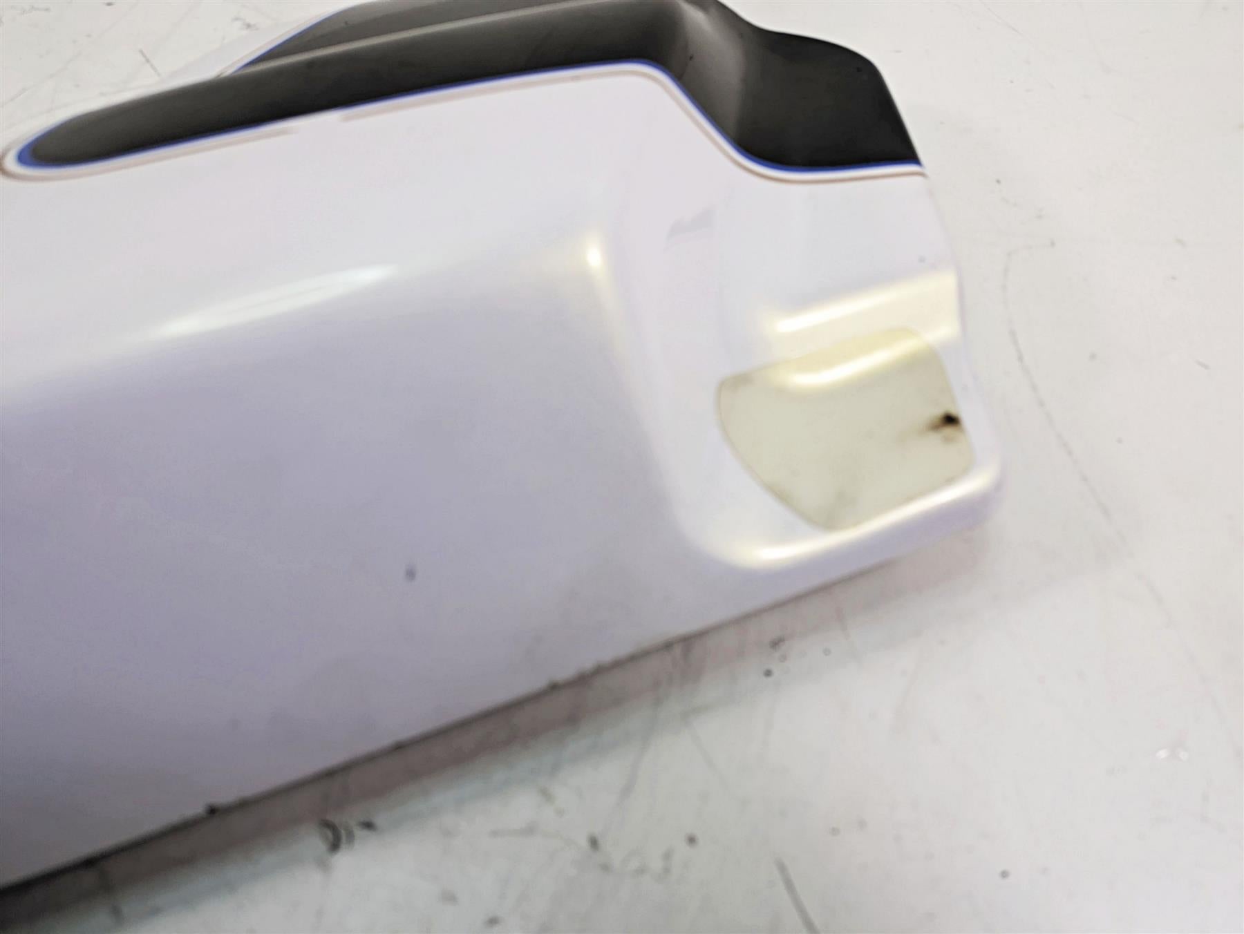 2008 Harley FLHTCU Electra Glide Side Cover Fairing Set 66250-97 66048-97 {{ shop.shopifyCountryName }} - Mototech271