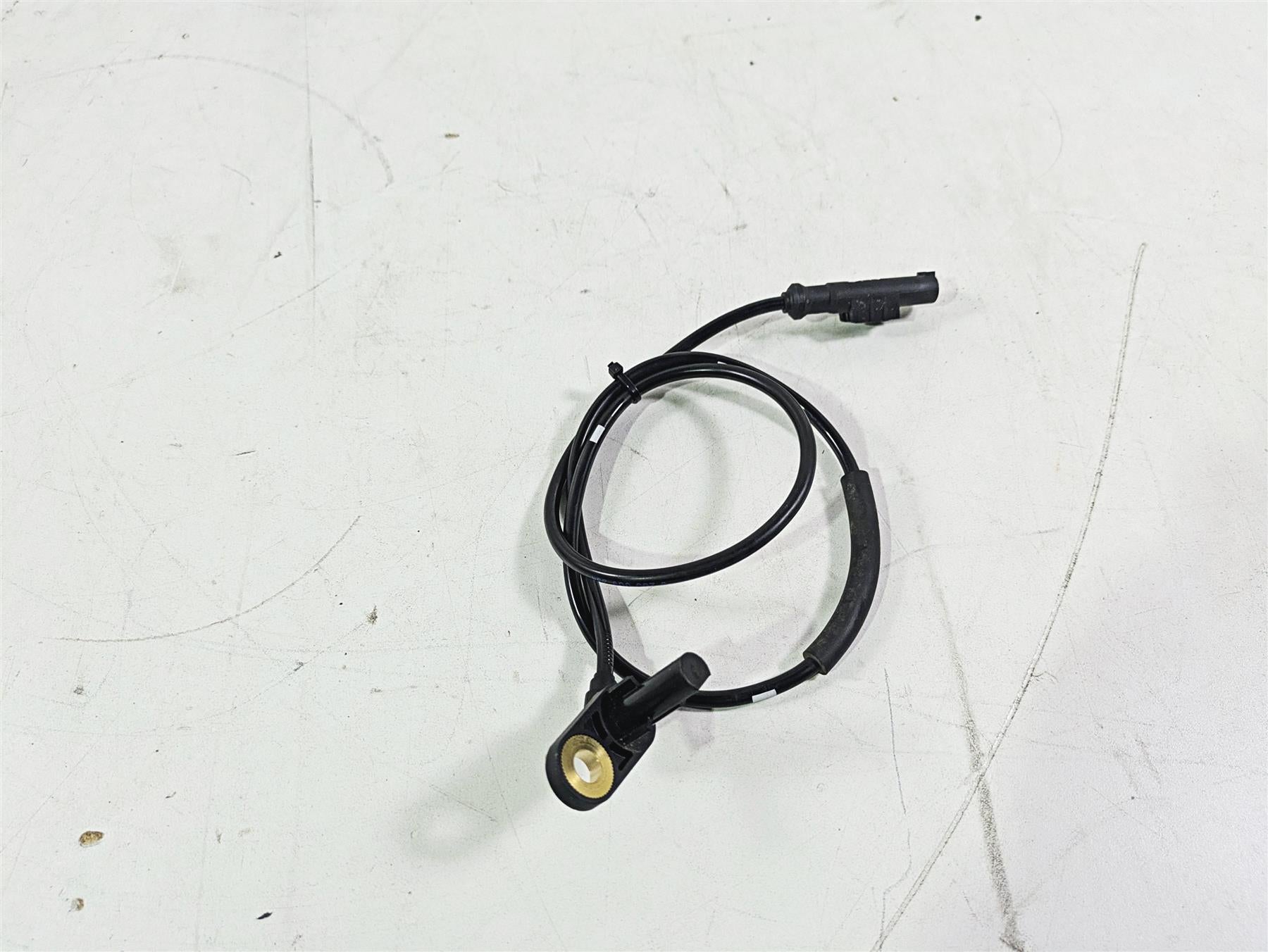 2020 Kawasaki ZX6R Ninja Front Abs Brake Wheel Speed Sensor 21176-0737 {{ shop.shopifyCountryName }} - Mototech271