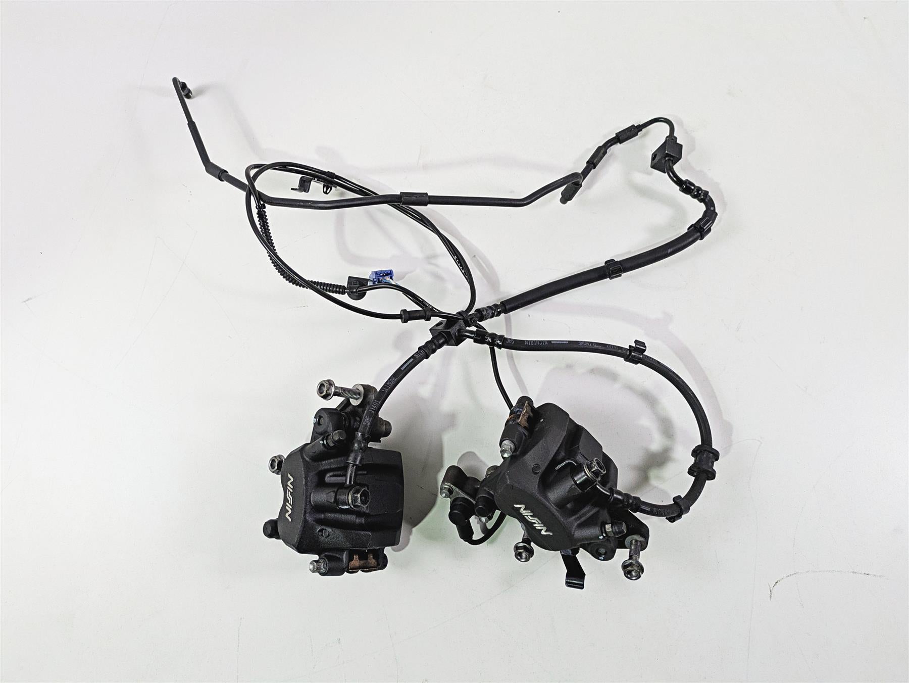 2016 Honda CBR650 F Front Brake Caliper Set - Nissin 45250-MJE-D11 45150-MJE-D01 {{ shop.shopifyCountryName }} - Mototech271