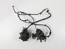 Load image into Gallery viewer, 2016 Honda CBR650 F Front Brake Caliper Set - Nissin 45250-MJE-D11 45150-MJE-D01
