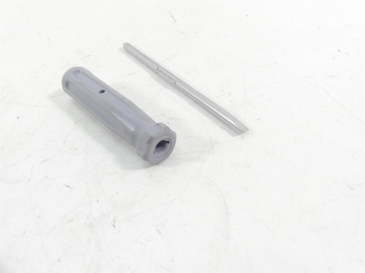 2008 BMW R1200GS K25 Owners Tools Tool Kit 71117712779 {{ shop.shopifyCountryName }} - Mototech271