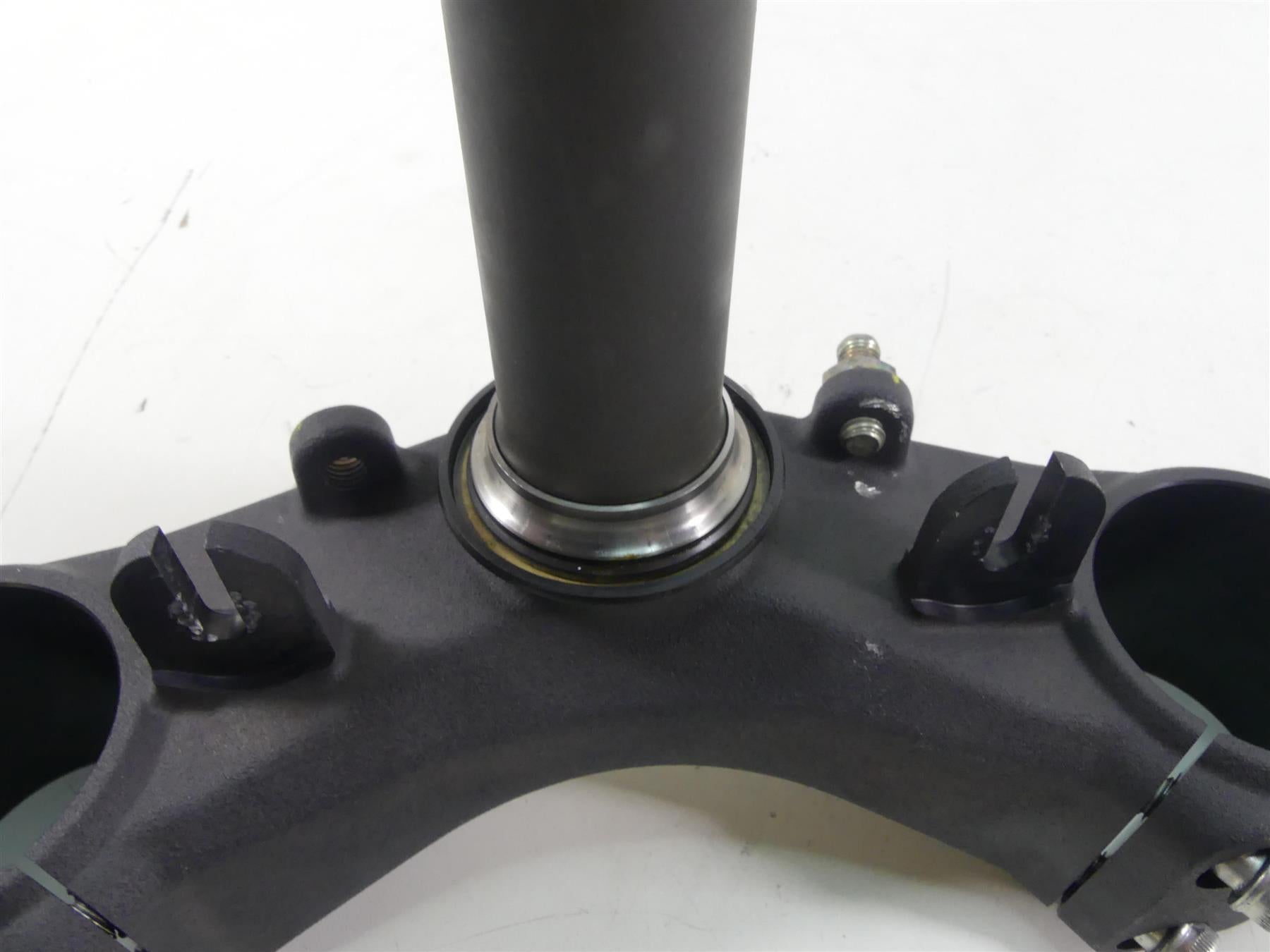 2009 Ducati Monster 1100 S Lower Triple Tree Ohlins Clamp 54mm 34220541A {{ shop.shopifyCountryName }} - Mototech271