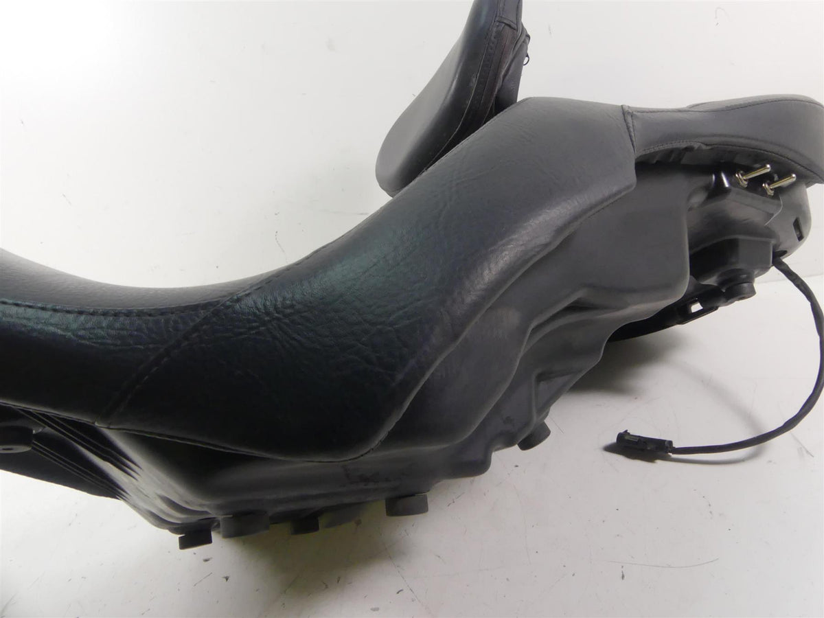 2011 Victory Vision Tour Heated Dual Driver Passenger Seat Saddle - Read 2684352 {{ shop.shopifyCountryName }} - Mototech271