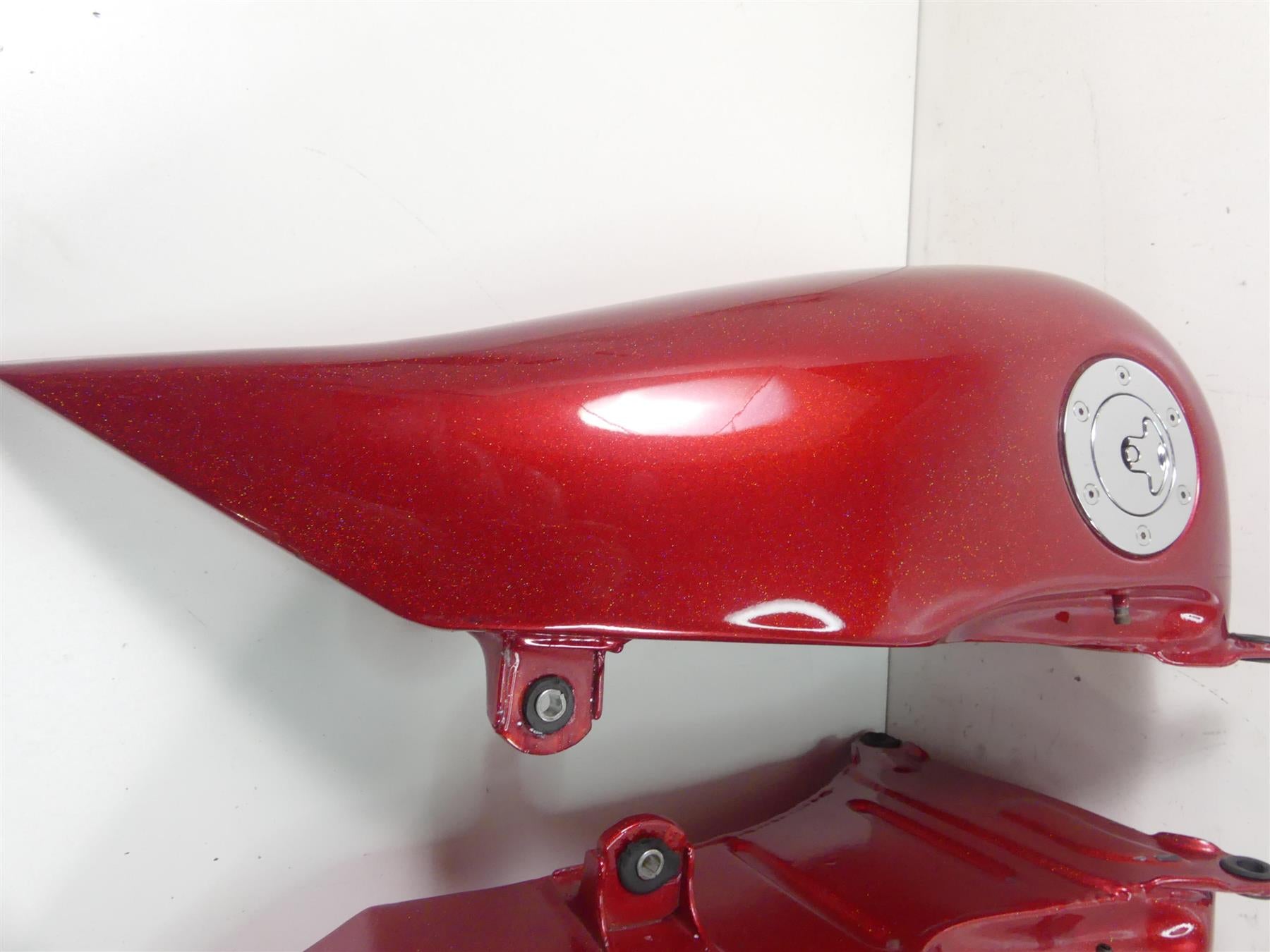 1999 Harley FXSTS Softail Springer Fuel Tank Fender Red Pearl Set 61290-97 {{ shop.shopifyCountryName }} - Mototech271