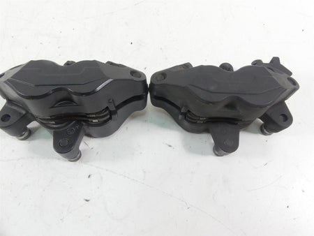 2012 Victory Cross Country Front Brake Caliper Set 1911512 1911513 {{ shop.shopifyCountryName }} - Mototech271