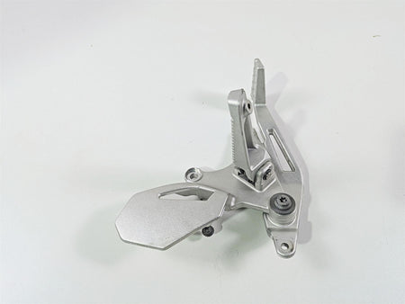 2022 BMW RnineT Pure K22 Right Footpeg & Brake Lever Pedal Set 46719457882 {{ shop.shopifyCountryName }} - Mototech271