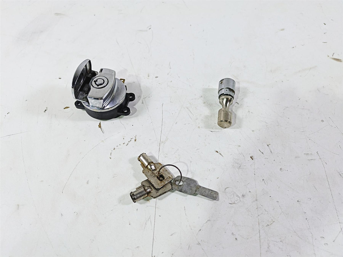 2003 Harley Softail FXSTDI Deuce 100th Ignition Switch Key Lock Set 71450-04 {{ shop.shopifyCountryName }} - Mototech271