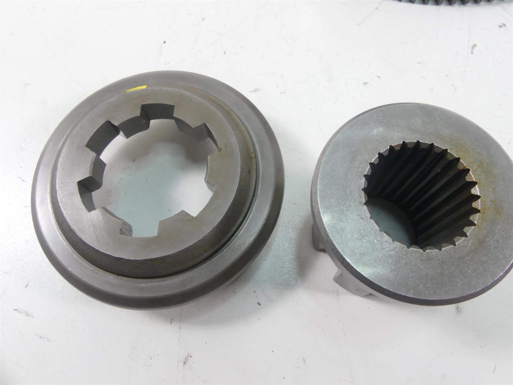 2010 Harley FXDWG Dyna Wide Glide Primary Drive Clutch Kit 2K Only 37813-06A {{ shop.shopifyCountryName }} - Mototech271