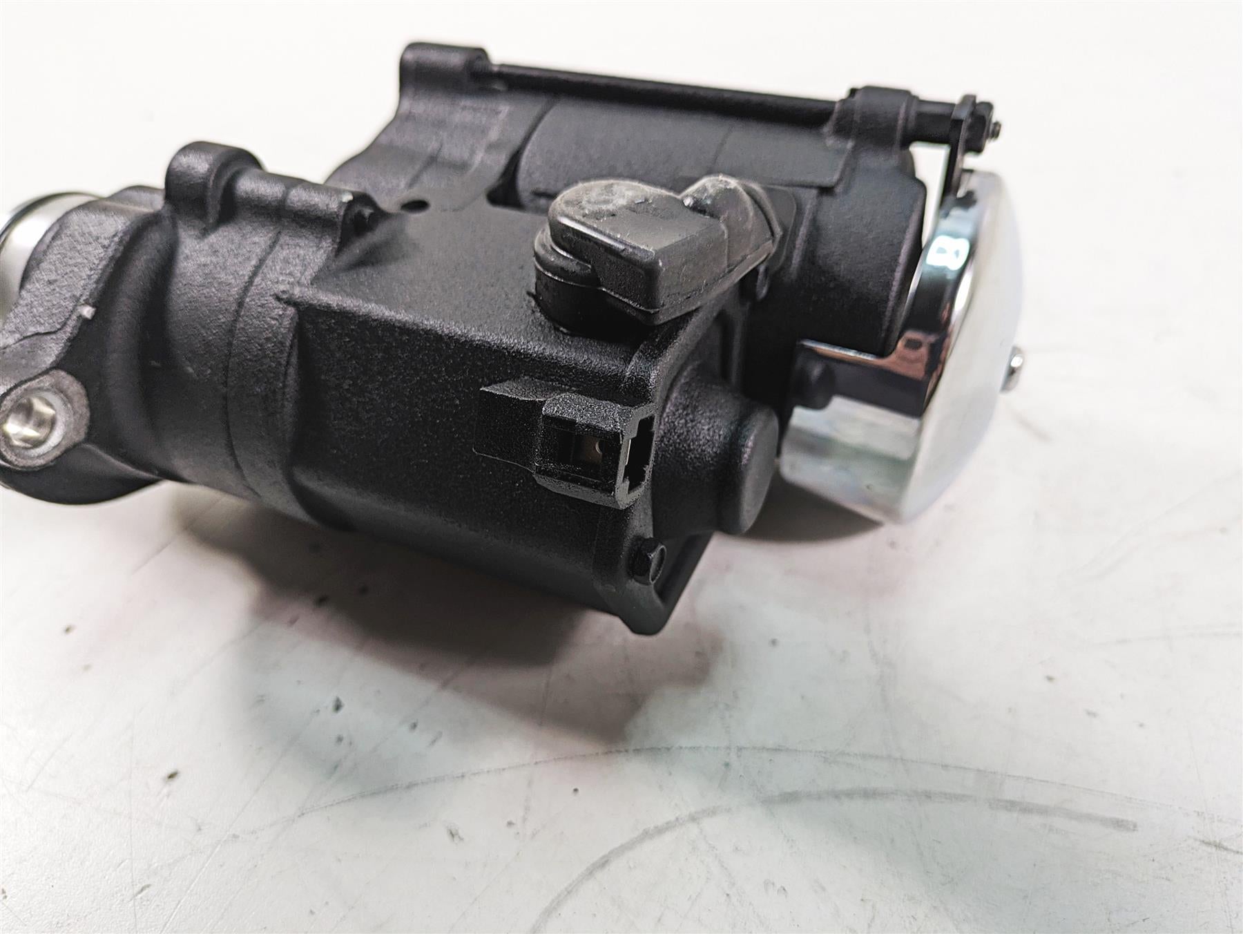 2014 Harley Touring FLHTK Electra Glide Engine Starter Motor 31618-06A {{ shop.shopifyCountryName }} - Mototech271