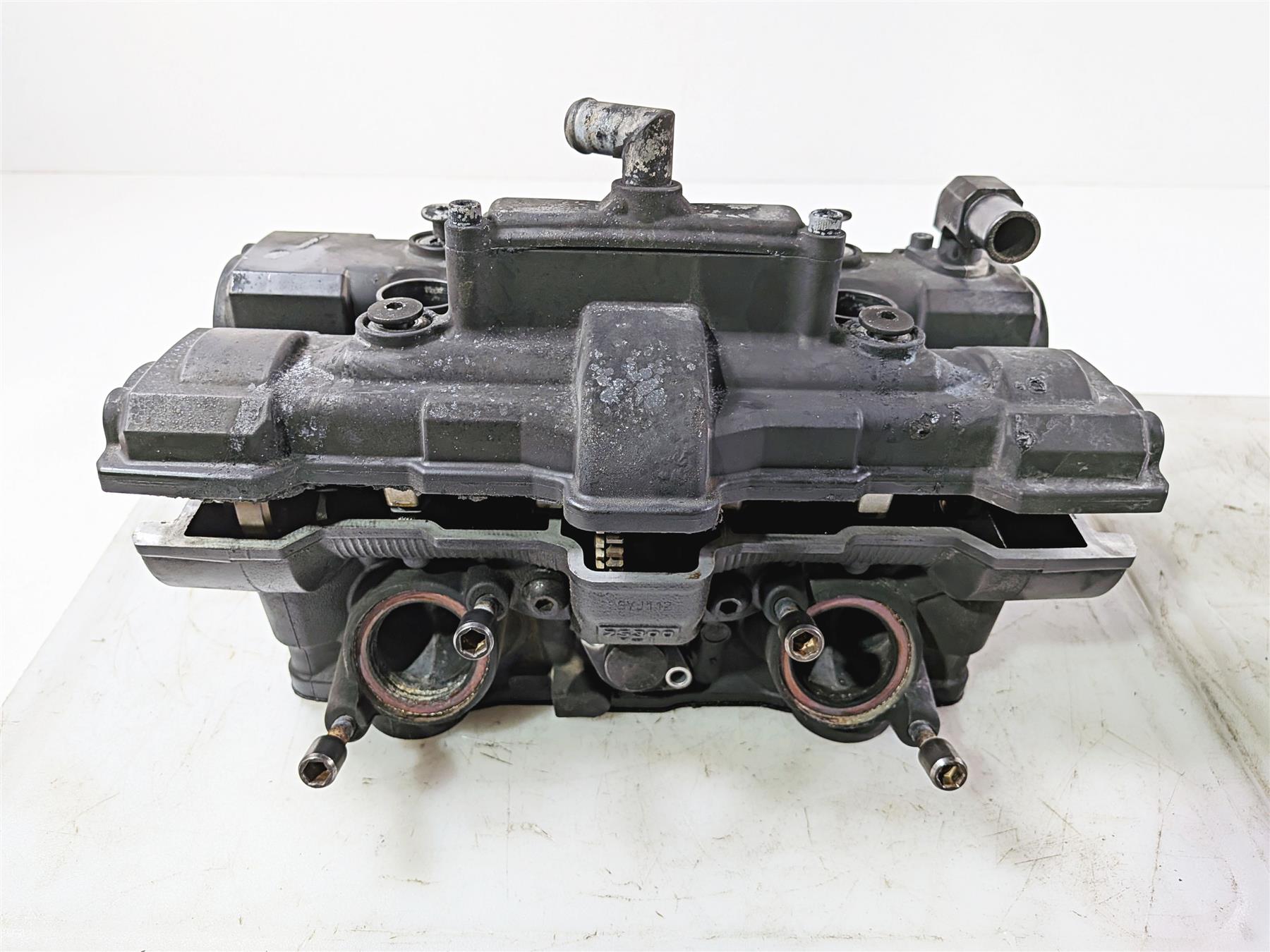 2009 Yamaha VMX17 V-Max 1700 Engine Cylinder Head Set - Read 2S3-11103-09-Mototech271