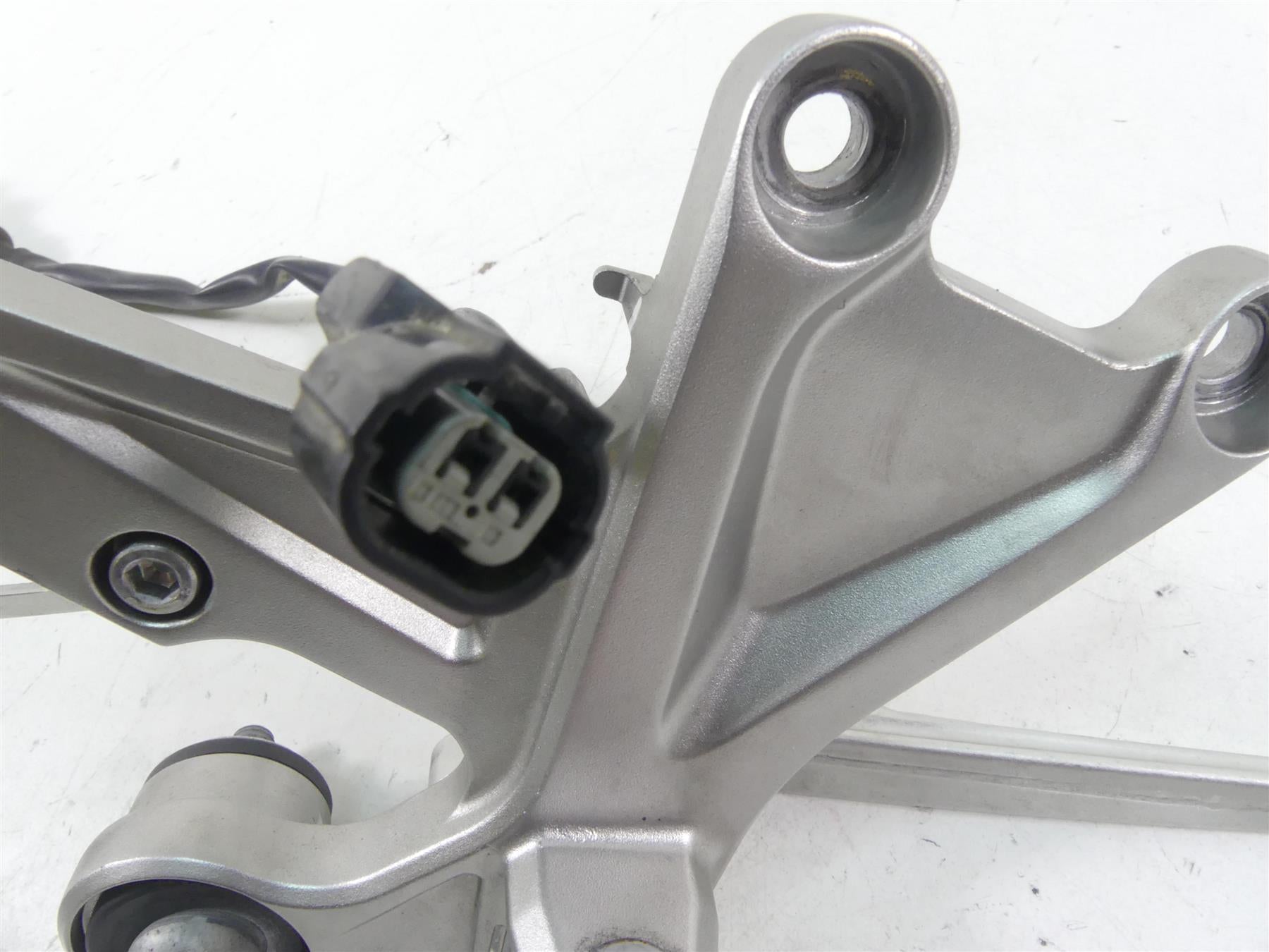 2015 Honda CBR1000 RR SC59 Left Right Front Footpeg Foot Peg 50700-MGP-D60 {{ shop.shopifyCountryName }} - Mototech271