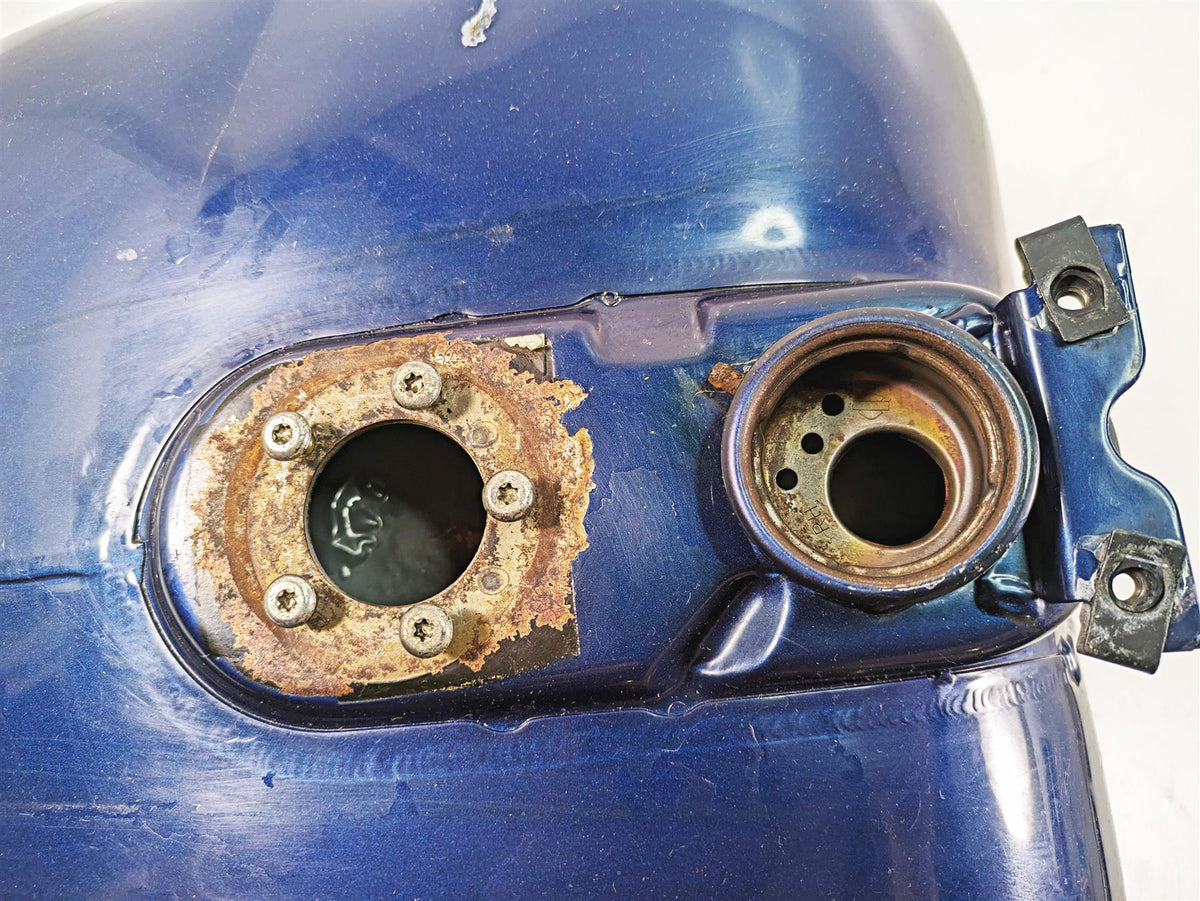 1999 Harley Touring FLHTC Electra Glide Fuel Gas Petrol Tank -Dented 61227-98 {{ shop.shopifyCountryName }} - Mototech271