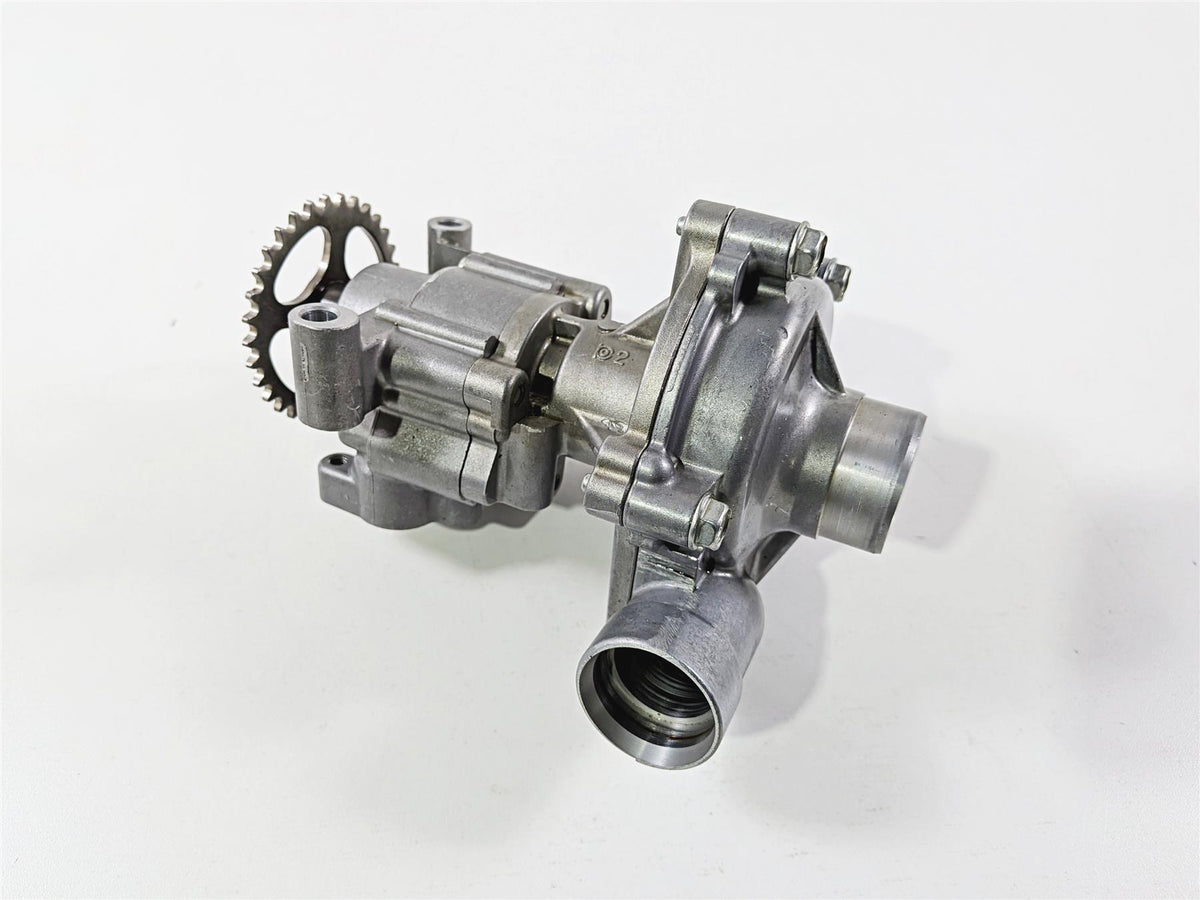 2008 Yamaha YZF R1 RN19 Oil Pump & Housing Set 4C8-12420-21-00 {{ shop.shopifyCountryName }} - Mototech271