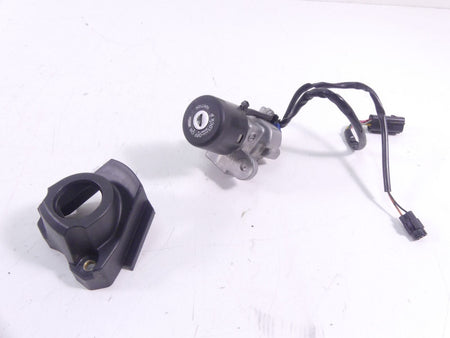 2016 Ducati Hypermotard 939SP Speedometer 11K Ignition Switch Key Set 40611222B {{ shop.shopifyCountryName }} - Mototech271