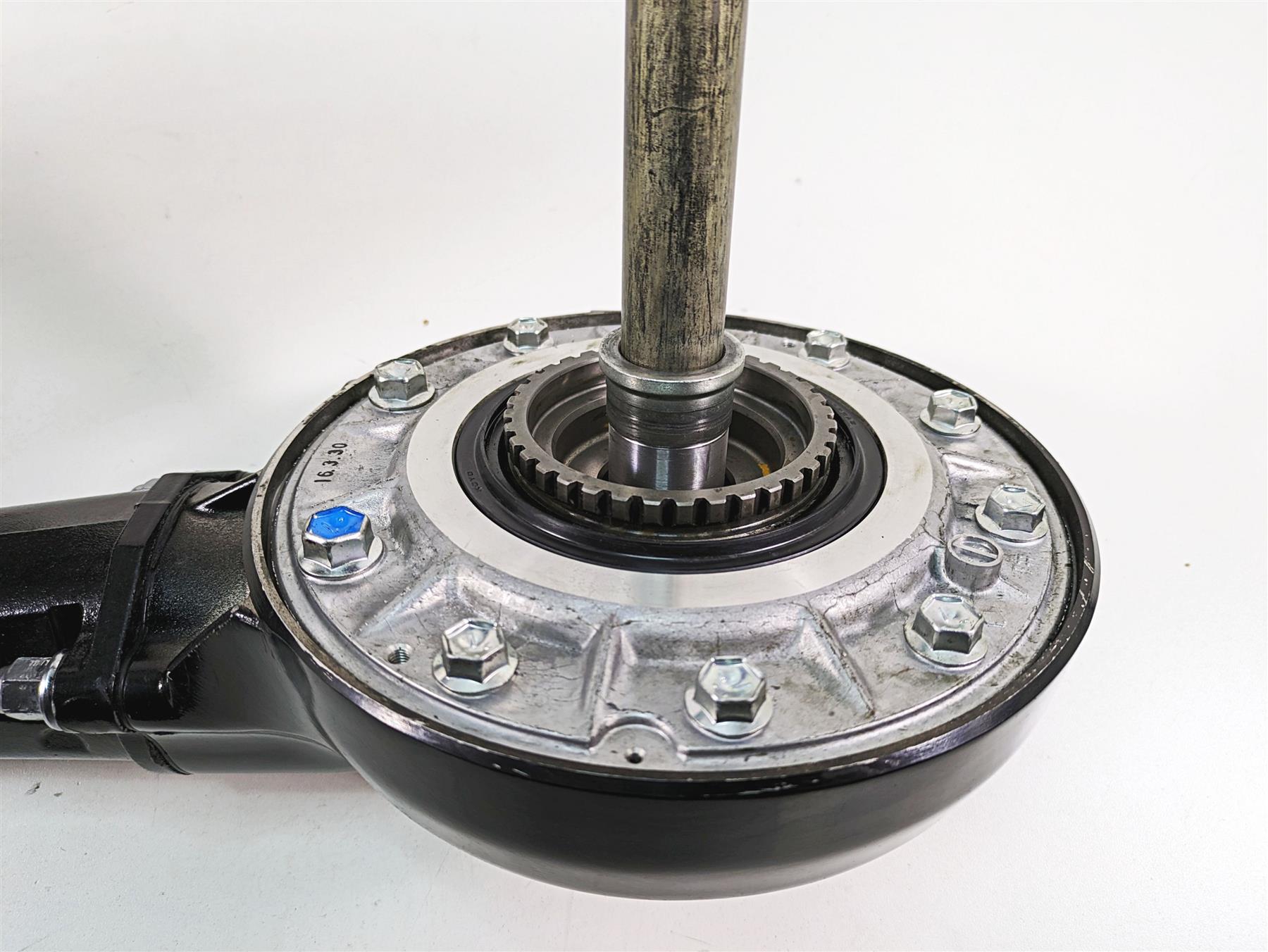 2016 Suzuki M109R VZR1800 Swingarm Differential Drive Shaft 27300-48851-019 {{ shop.shopifyCountryName }} - Mototech271