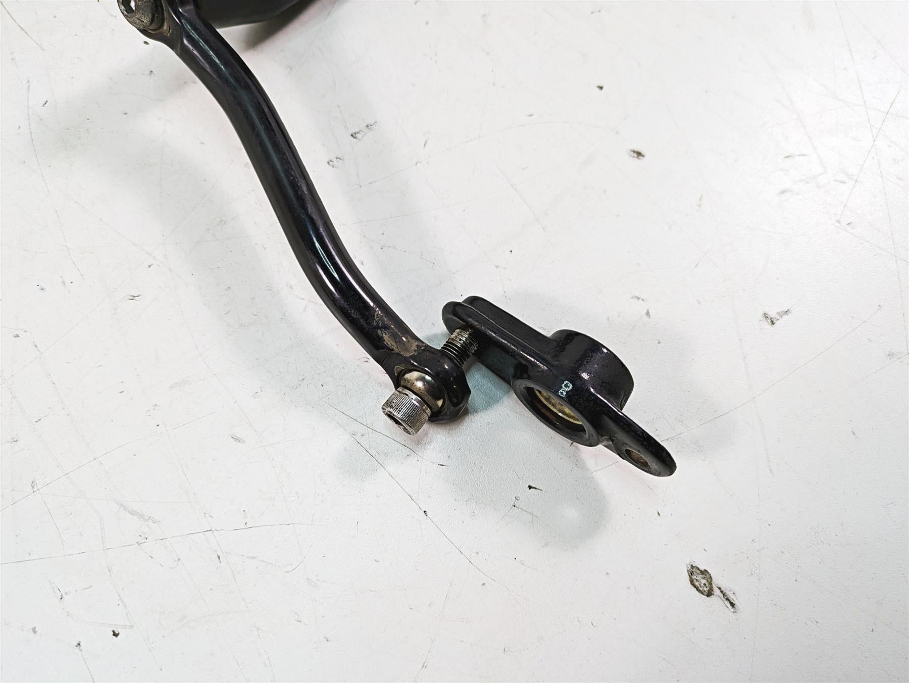 2020 Harley Softail FXBB Street Bob Right Foot Peg & Brake Pedal 50500601 {{ shop.shopifyCountryName }} - Mototech271