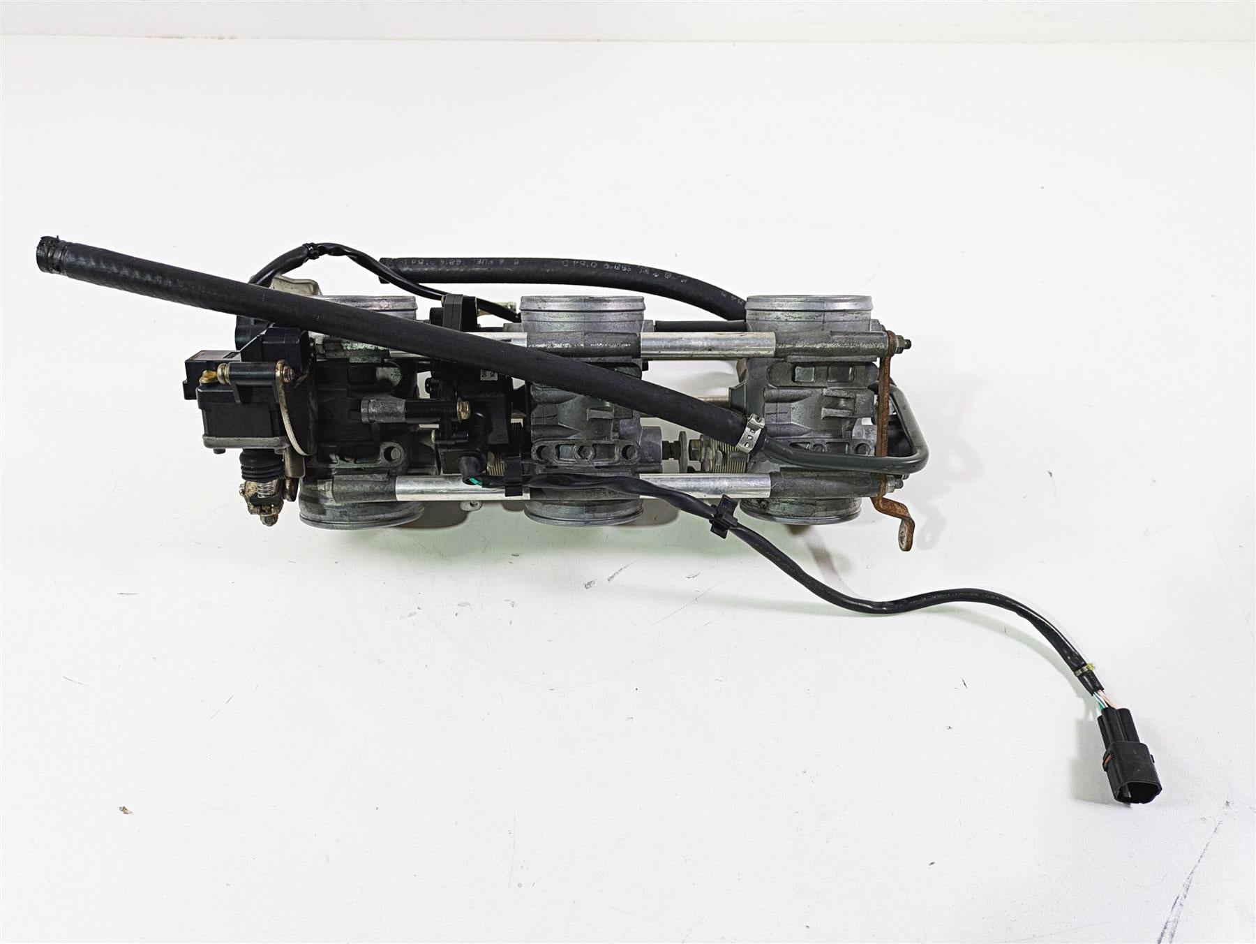 2006 Triumph Rocket 3 Throttle Body Fuel Injection - Keihin Tested T1245100 {{ shop.shopifyCountryName }} - Mototech271