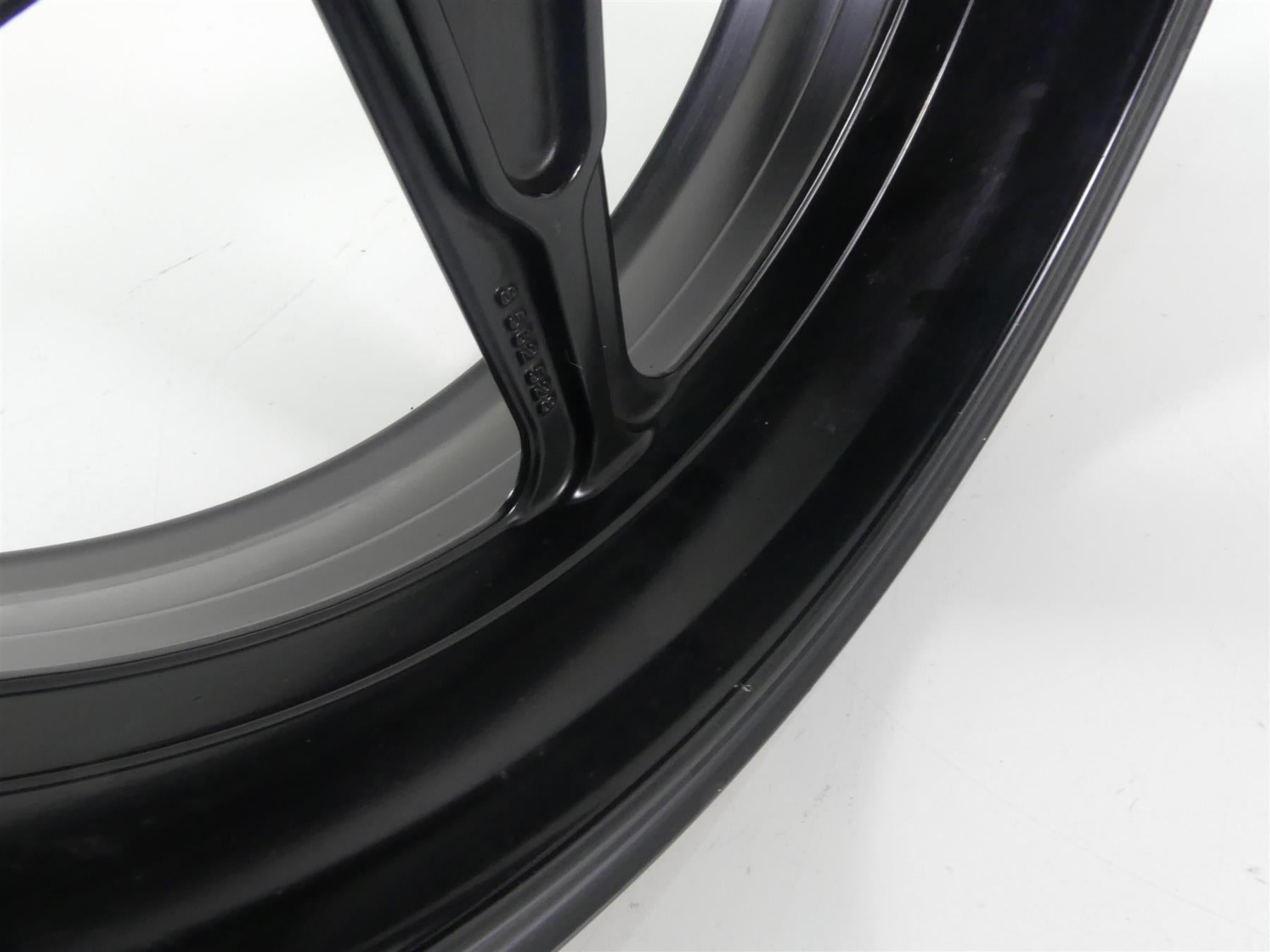 2017 BMW RnineT Racer K32 Nice Straight Rear 17x5.5 Cast Wheel Rim 36318562527 {{ shop.shopifyCountryName }} - Mototech271
