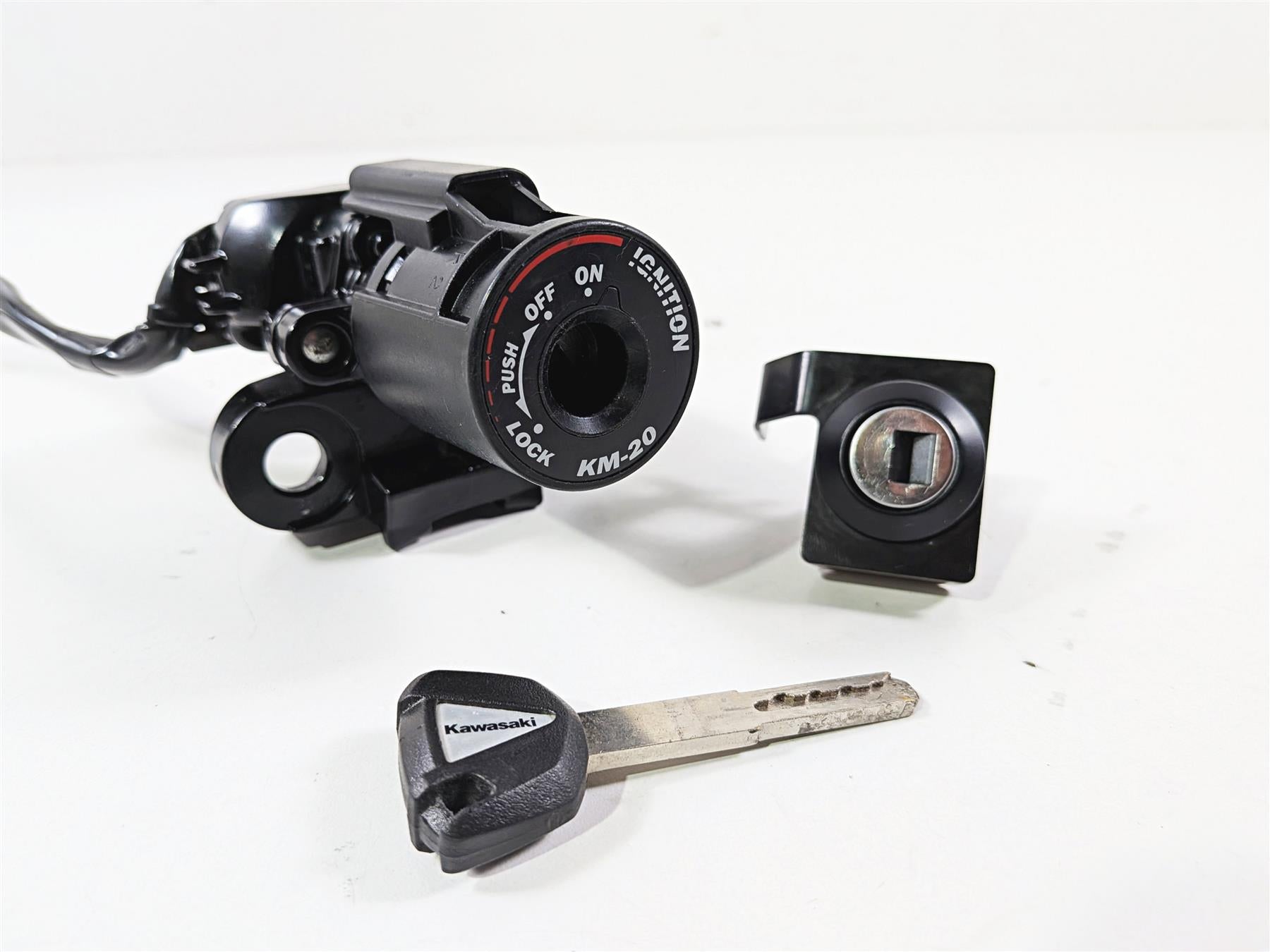 2022 Kawasaki ZX10R ZX1000 Ninja Ignition Switch Key Seat Lock Set