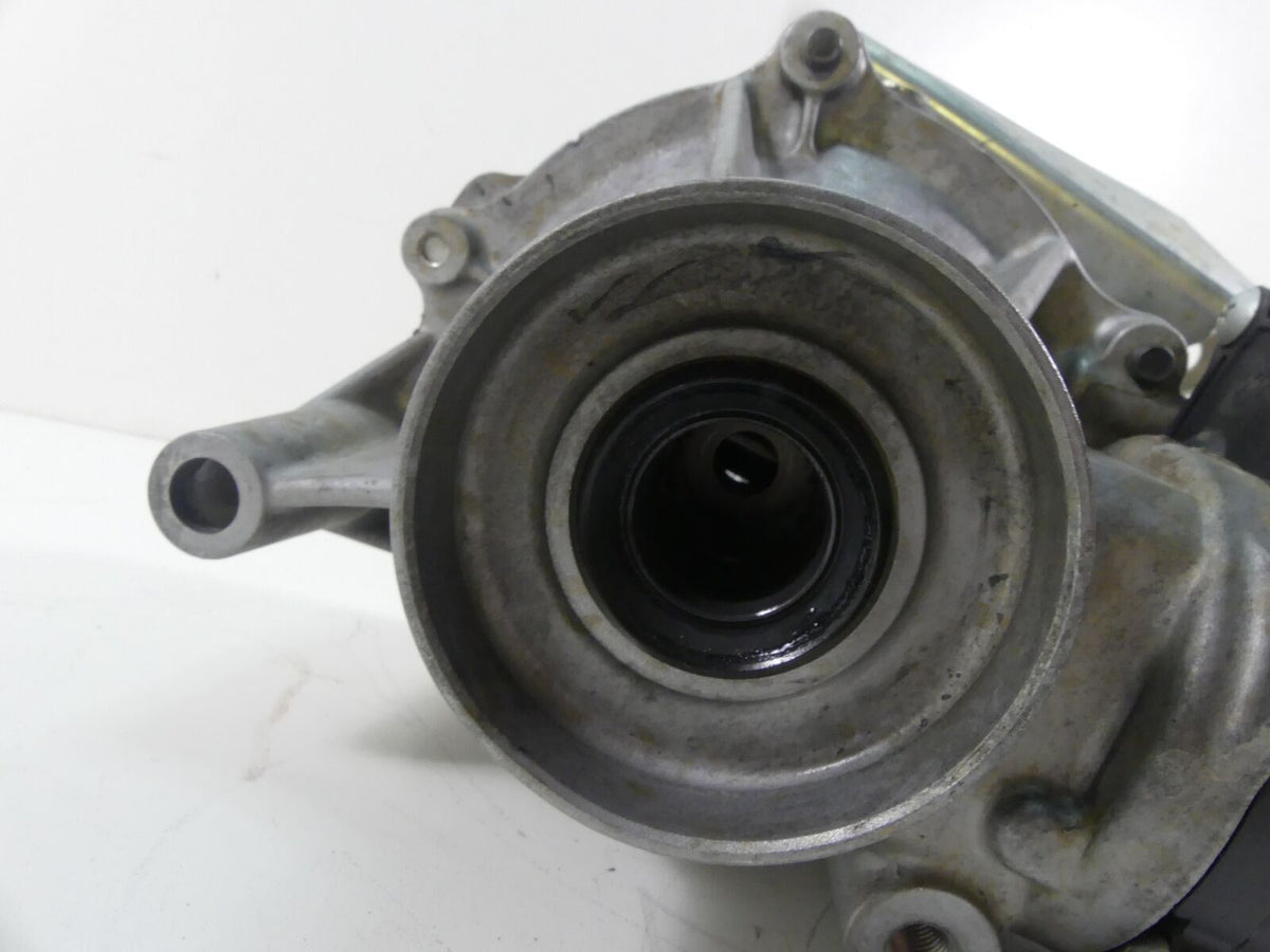 2018 Yamaha YXZ1000 R EPS Front Differential Gear Box Case 605Mi 2HC-46160-11-00 {{ shop.shopifyCountryName }} - Mototech271