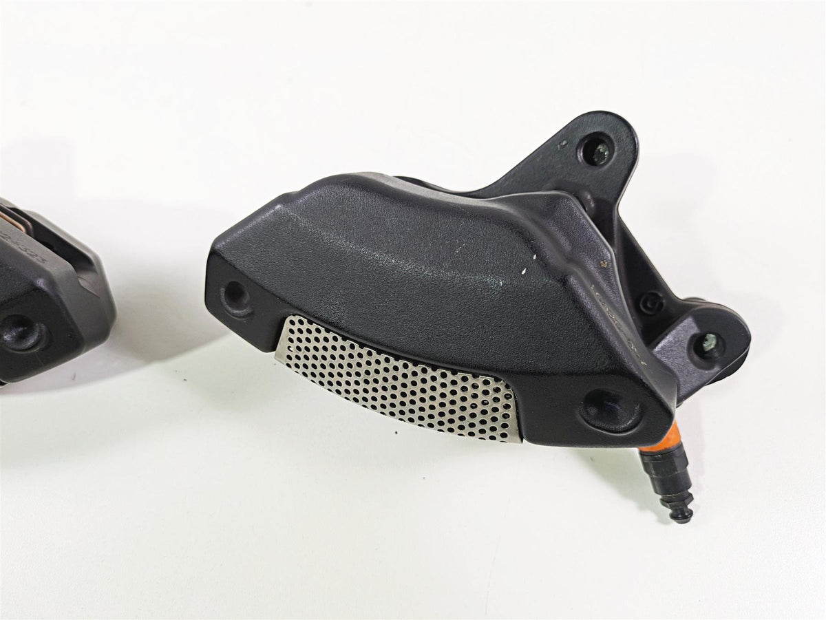 2016 Harley Touring FLHR Road King Front Brake Caliper Set 43027-08 44023-08 {{ shop.shopifyCountryName }} - Mototech271