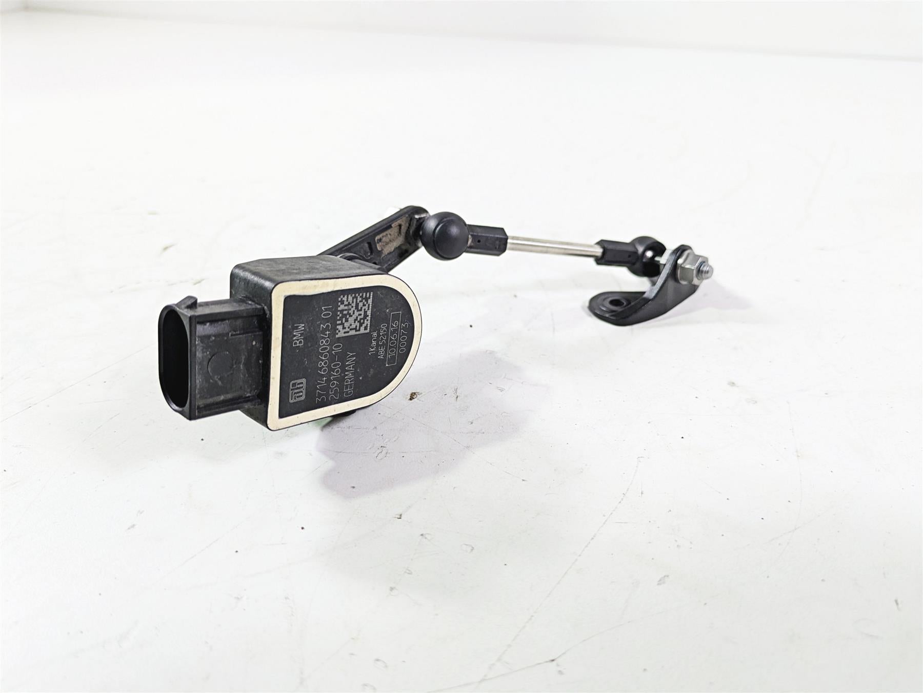 2016 BMW S1000RR K46 Esa DDC Bike Leveling Level Sensor 37146860843 {{ shop.shopifyCountryName }} - Mototech271
