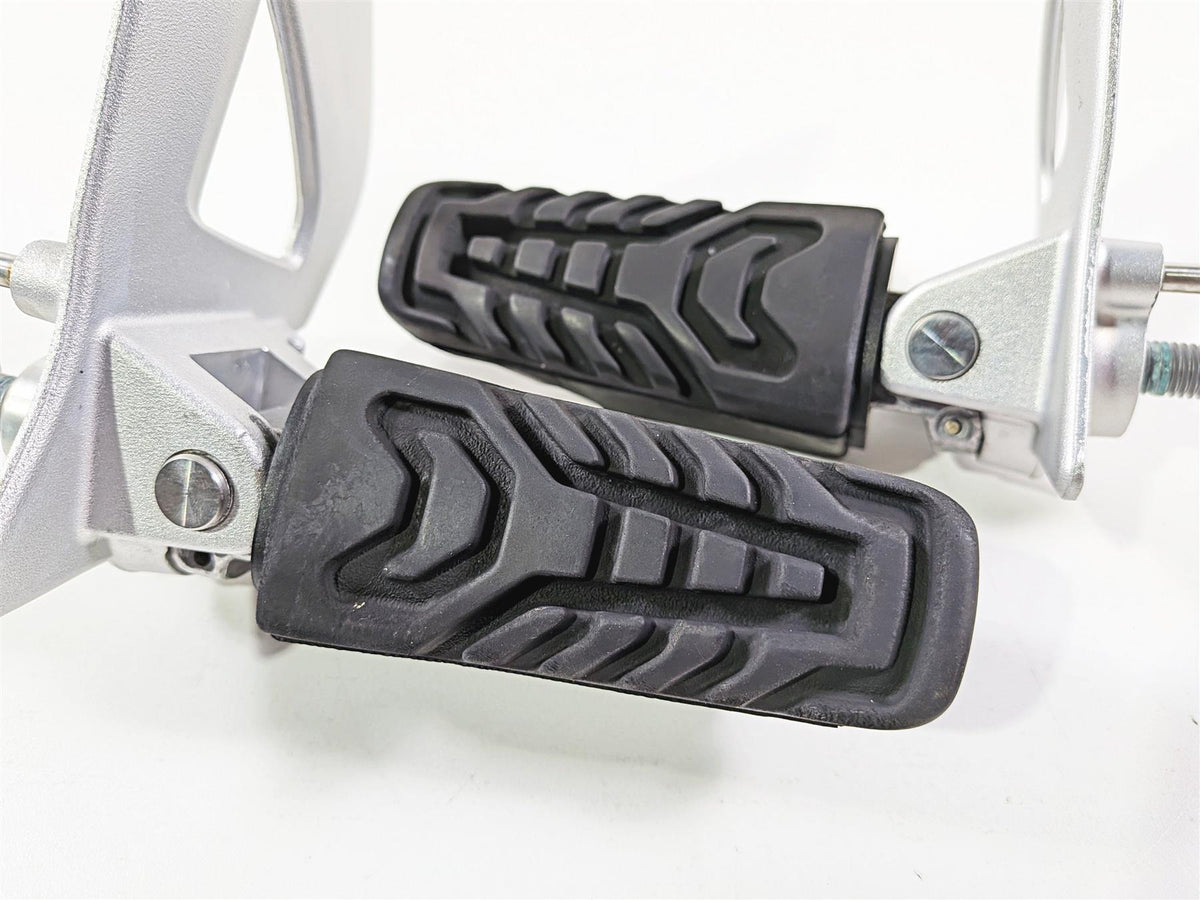 2023 BMW R1250RT RTP K52 Left Right Front Rider Foot Peg Set 46718560382 {{ shop.shopifyCountryName }} - Mototech271