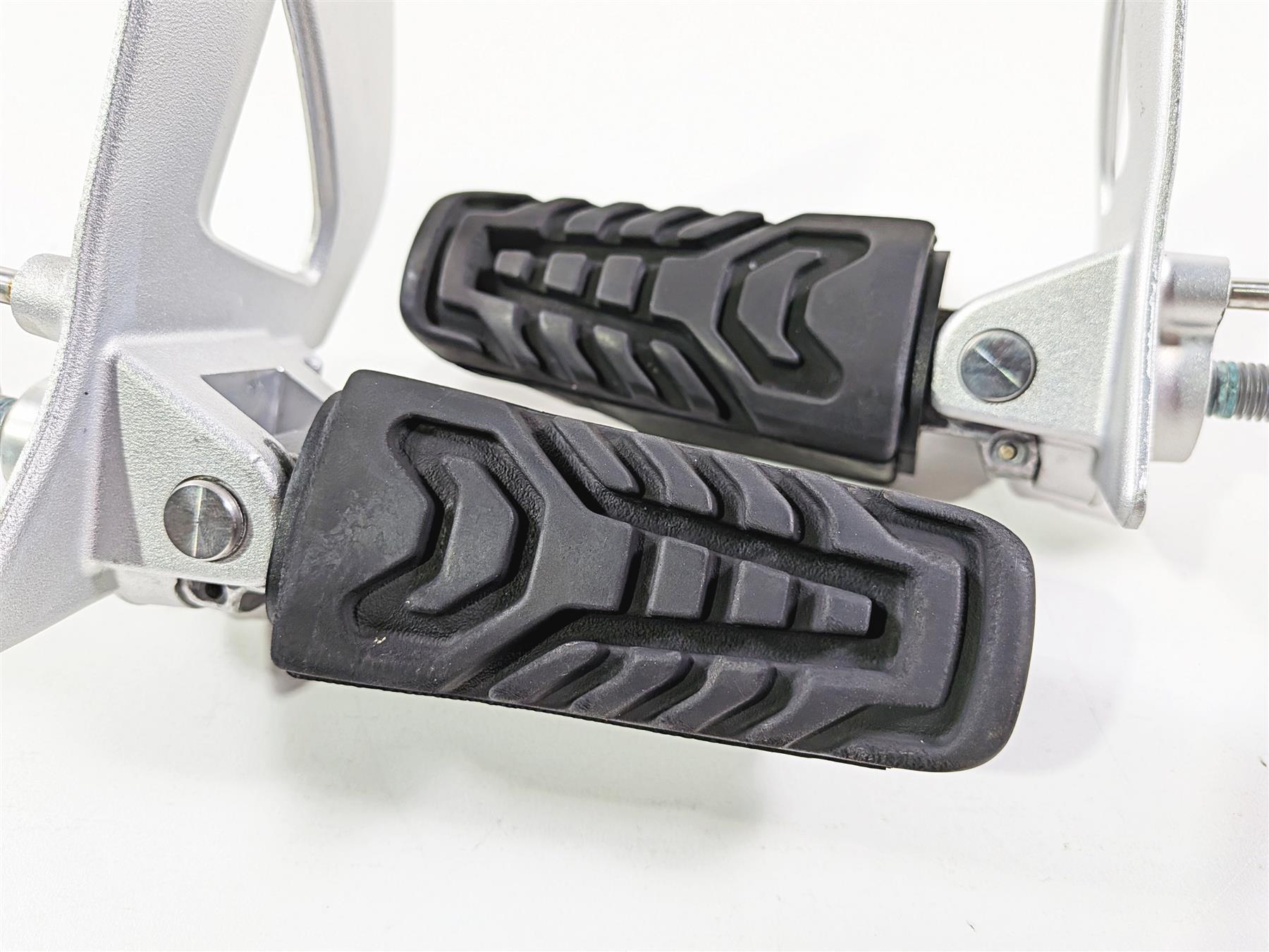 2023 BMW R1250RT RTP K52 Left Right Front Rider Foot Peg Set 46718560382 {{ shop.shopifyCountryName }} - Mototech271