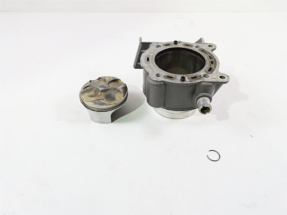2012 Ducati Streetfighter 848 Rear Vertical Cylinder Jug Piston Set 120Z0021AB {{ shop.shopifyCountryName }} - Mototech271