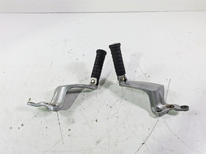 2004 Victory Kingpin Rear Passenger Pillion Footpeg Foot Peg Set 1014126 1014127