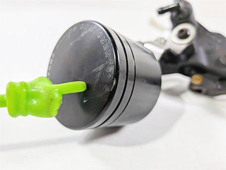 2016 Aprilia RSV 1100 Tuono V4 Factory Brembo Front Brake Master Cylinder B044605 {{ shop.shopifyCountryName }} - Mototech271