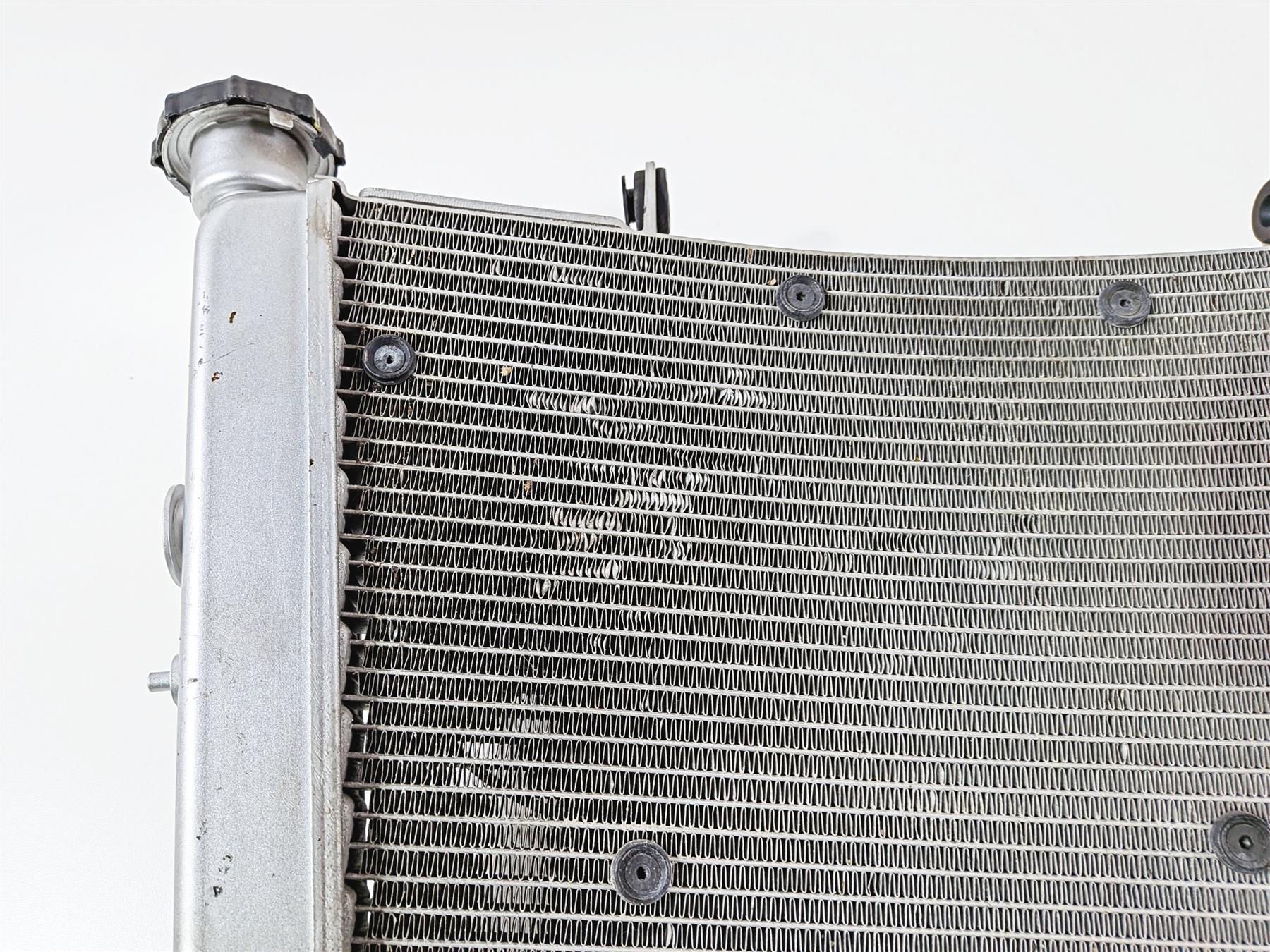 2016 Aprilia RSV 1100 Tuono V4 Factory Radiator Fan Reservoir Set 2B003834 {{ shop.shopifyCountryName }} - Mototech271