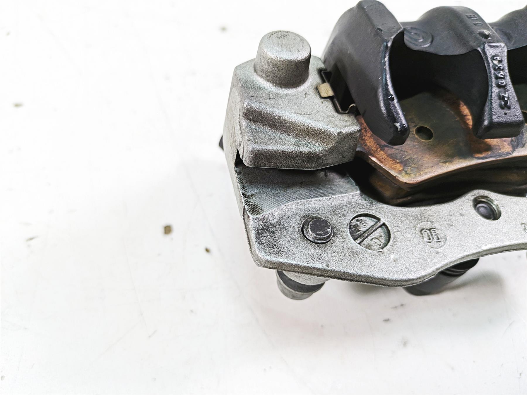 2007 BMW R1200GS K255 Adv Rear Brembo Brake Caliper Abs 34217677603 {{ shop.shopifyCountryName }} - Mototech271