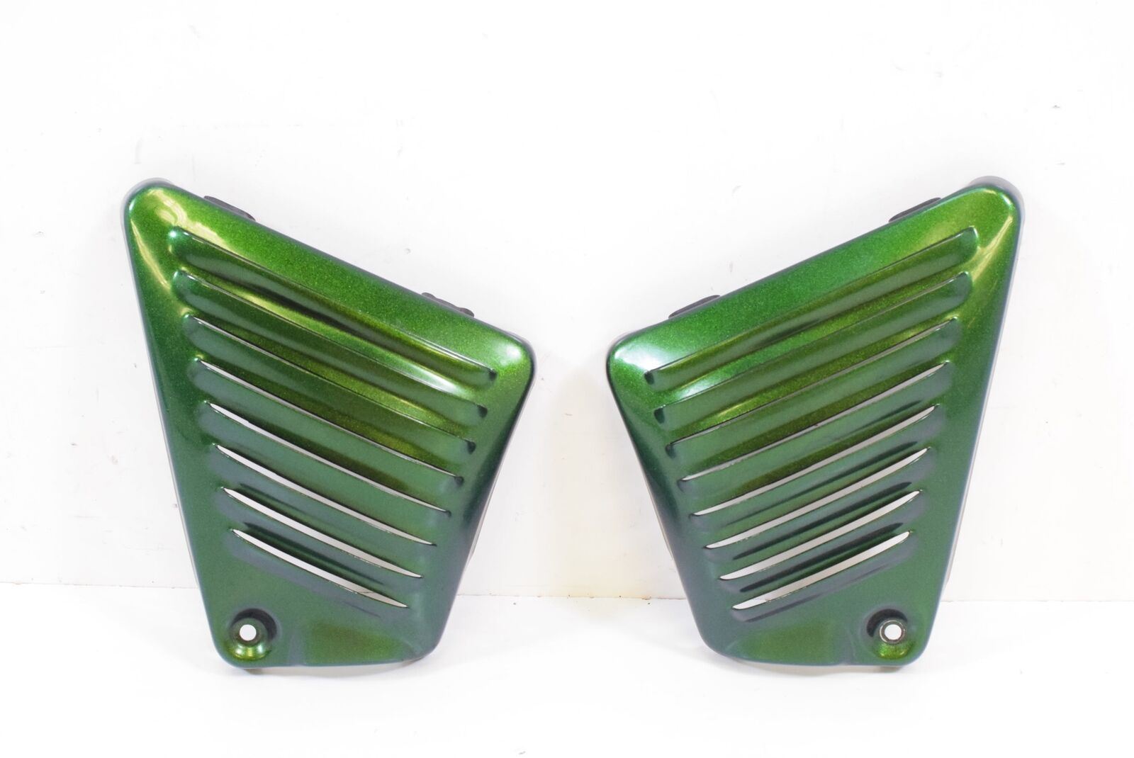 2006 Harley VRSCA V-Rod Frame Neck Cover Set - Dragon Green 66155-03 {{ shop.shopifyCountryName }} - Mototech271