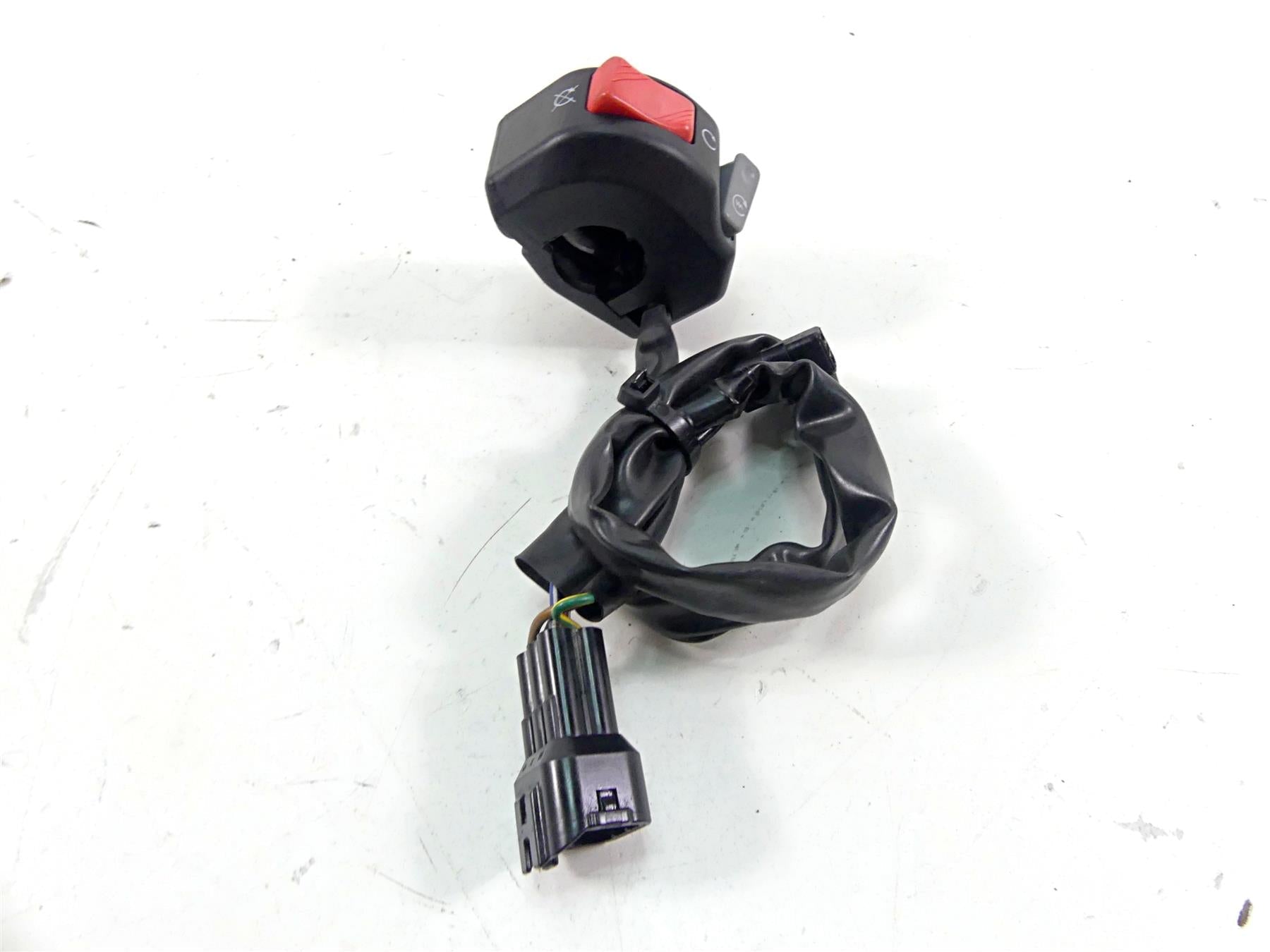2017 Kawasaki ZX1400 ZX14R Ninja Right Control Switch Kill Start 46091-0332 {{ shop.shopifyCountryName }} - Mototech271