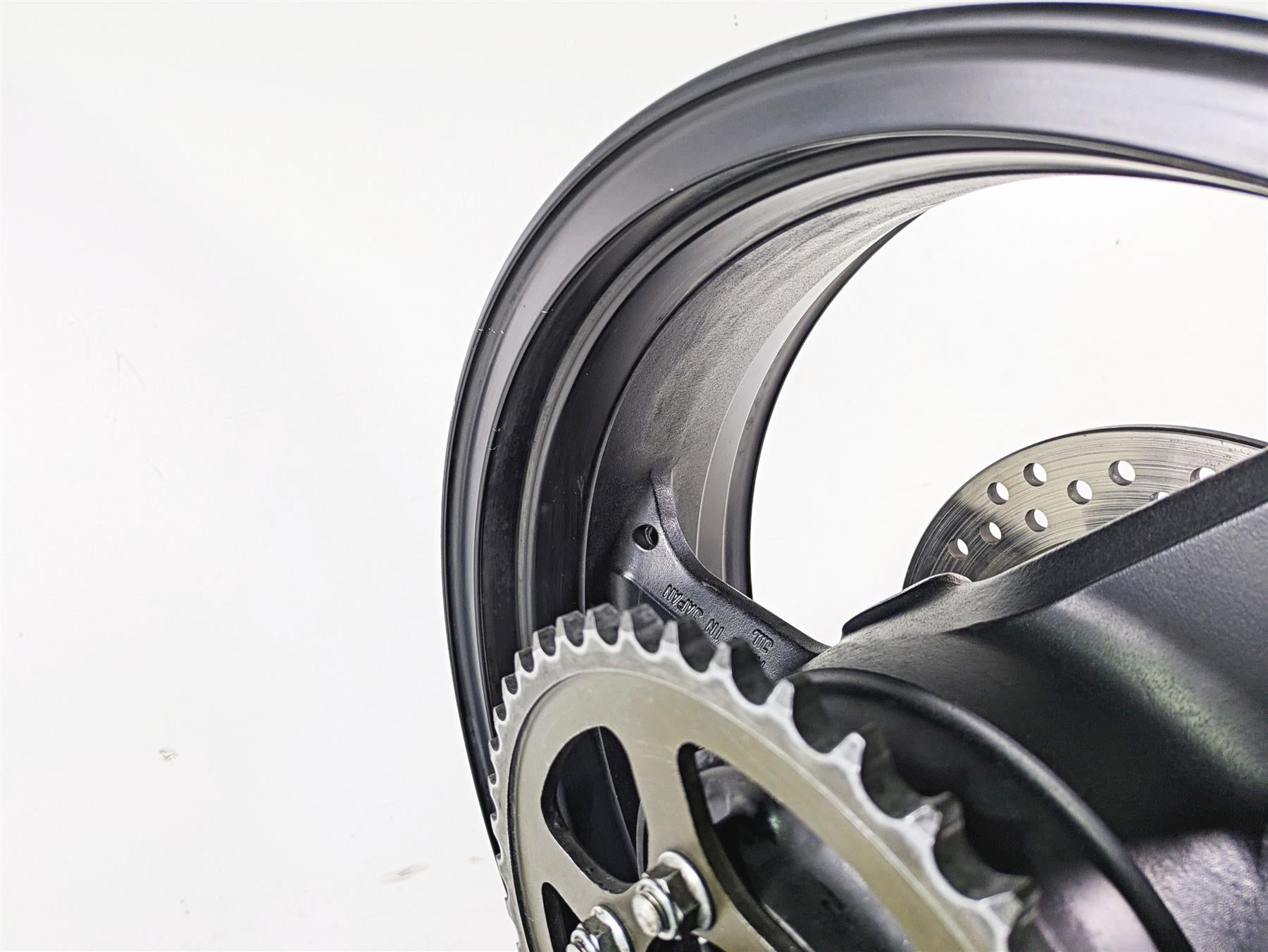 2005 Kawasaki ZX12R Ninja Straight 17x6 Rear Wheel Rim - Read 41073-1681-R2 {{ shop.shopifyCountryName }} - Mototech271