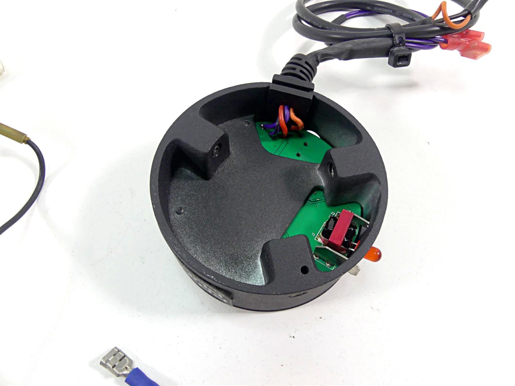 2011 Victory Cross Country Cycle Sounds Power Pucks Speaker Amps -Read 2120-0149 {{ shop.shopifyCountryName }} - Mototech271