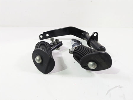 1999 Harley Dyna FXDL Low Rider Passenger Footpeg Set + Mount 49165-90 52740-94A {{ shop.shopifyCountryName }} - Mototech271