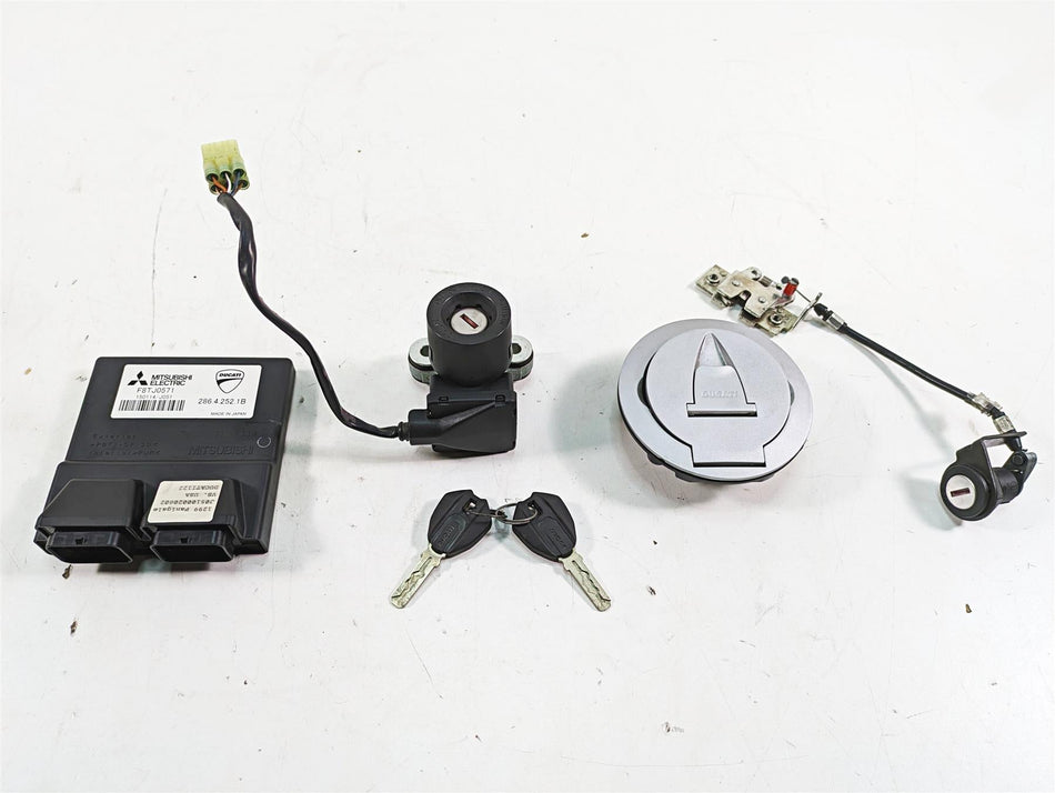 2016 Ducati Panigale 1299 S Cdi Engine Module Ignition Switch Key Set 28642521B {{ shop.shopifyCountryName }} - Mototech271