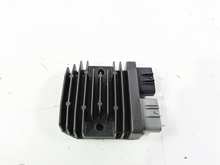 2019 Triumph Speed Triple RS 1050 Rectifier Voltage Regulator T1300675 FH020AA {{ shop.shopifyCountryName }} - Mototech271